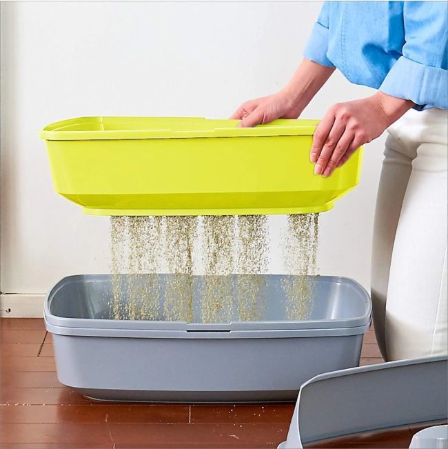 sifting the toilet side view