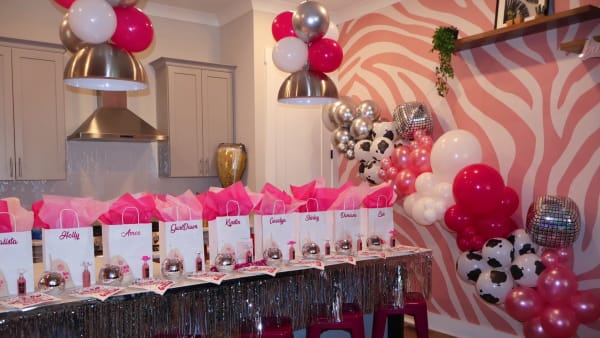 Nashville Party Decor
