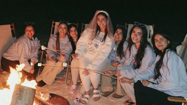  Beach Bonfire: Signature Bundle