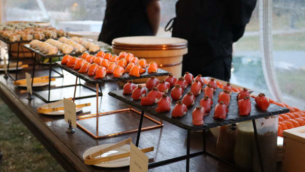 Sushi Nigiri + Roll Station