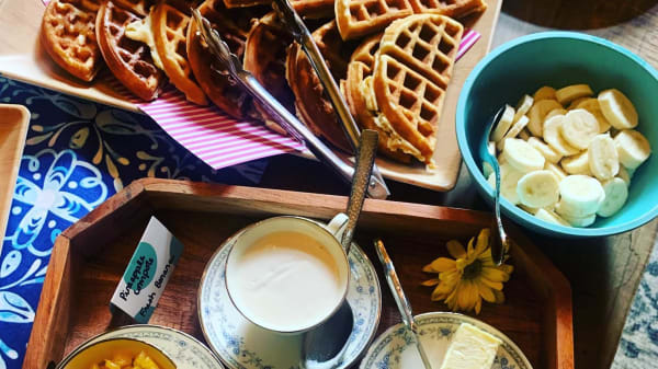 Nashville-Style Southern Brunch