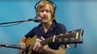 "Stay True" (Live From Garyz Place)