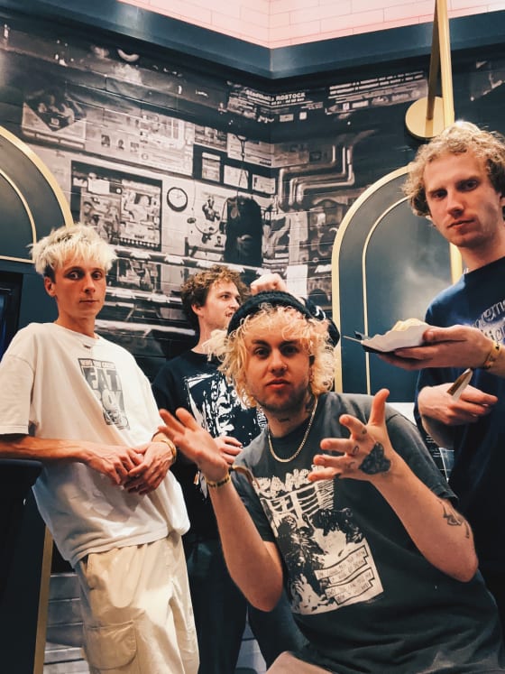 RAT BOY RELEASE NEW ALBUM ‘SUBURBIA CALLING’
