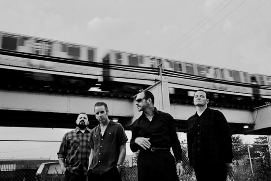 SOCIAL DISTORTION ANNOUNCE US   CO-HEADLINE TOUR WITH BAD RELIGION