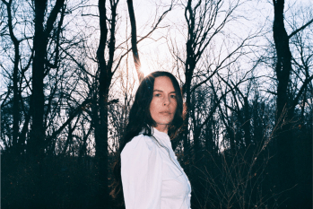 Madi Diaz, “Nashville’s Secret Weapon” (Rolling Stone), Releases New Single “Everything Almost”