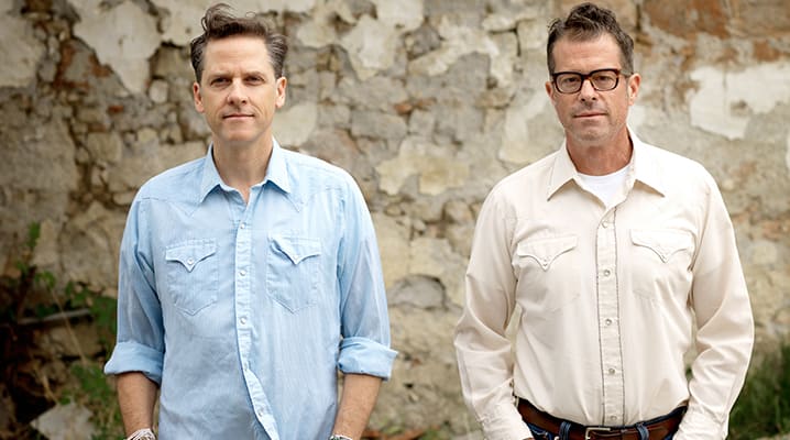 Calexico Debut Live Video For "Tapping On The Line"