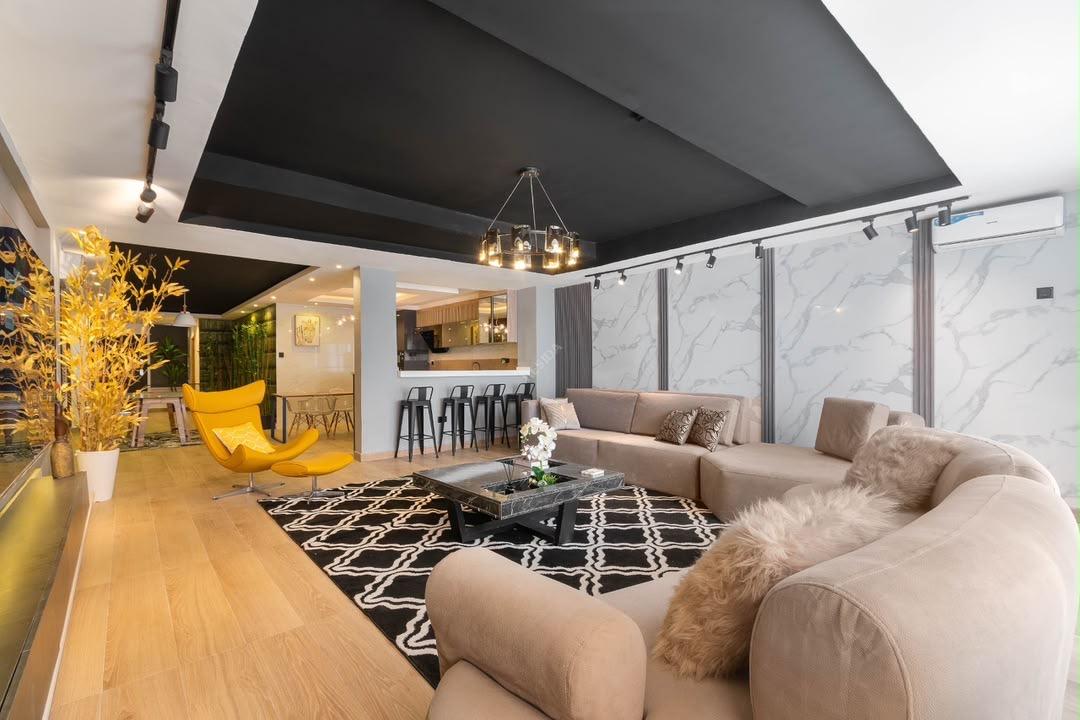 2 bedroom — photo 2