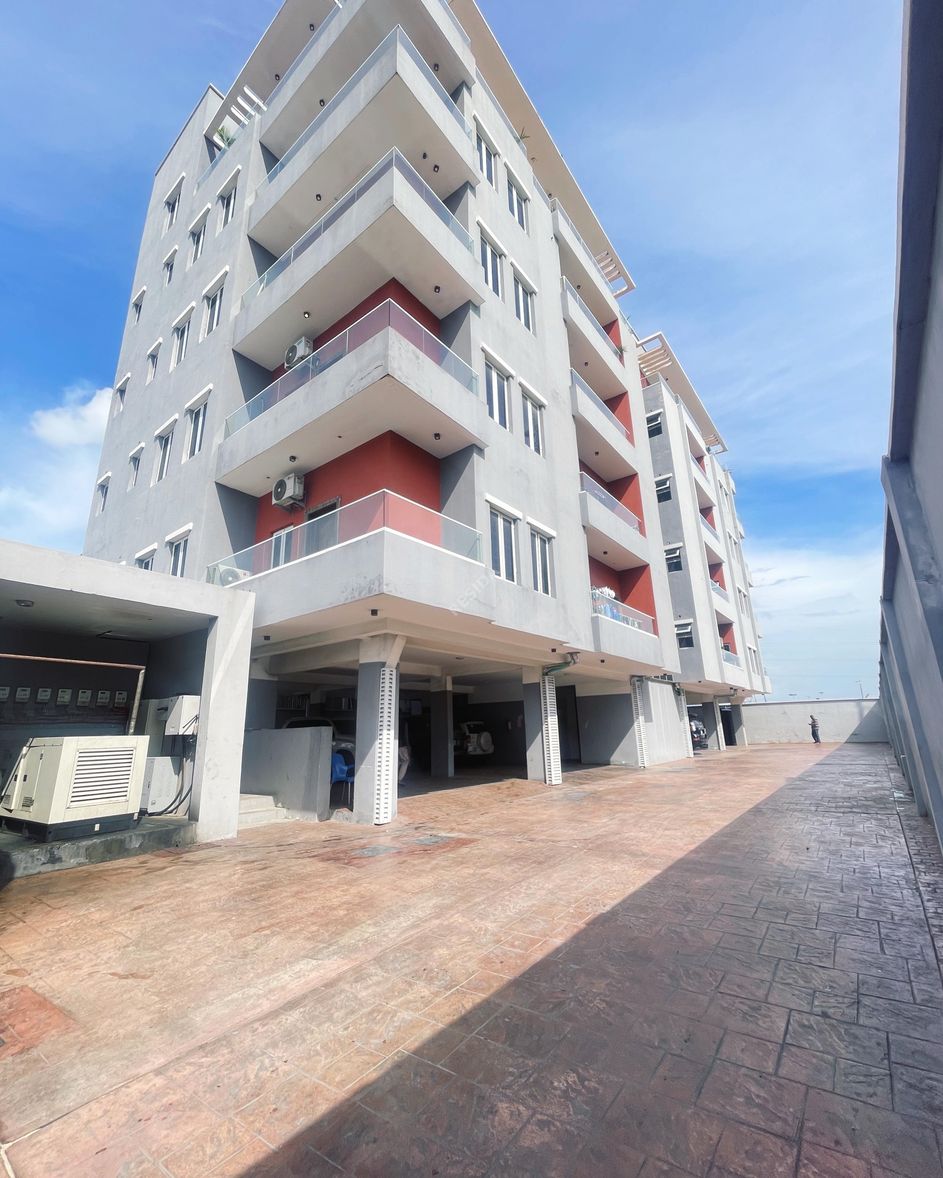 Heritage Court Apartment Ikate. — photo 1