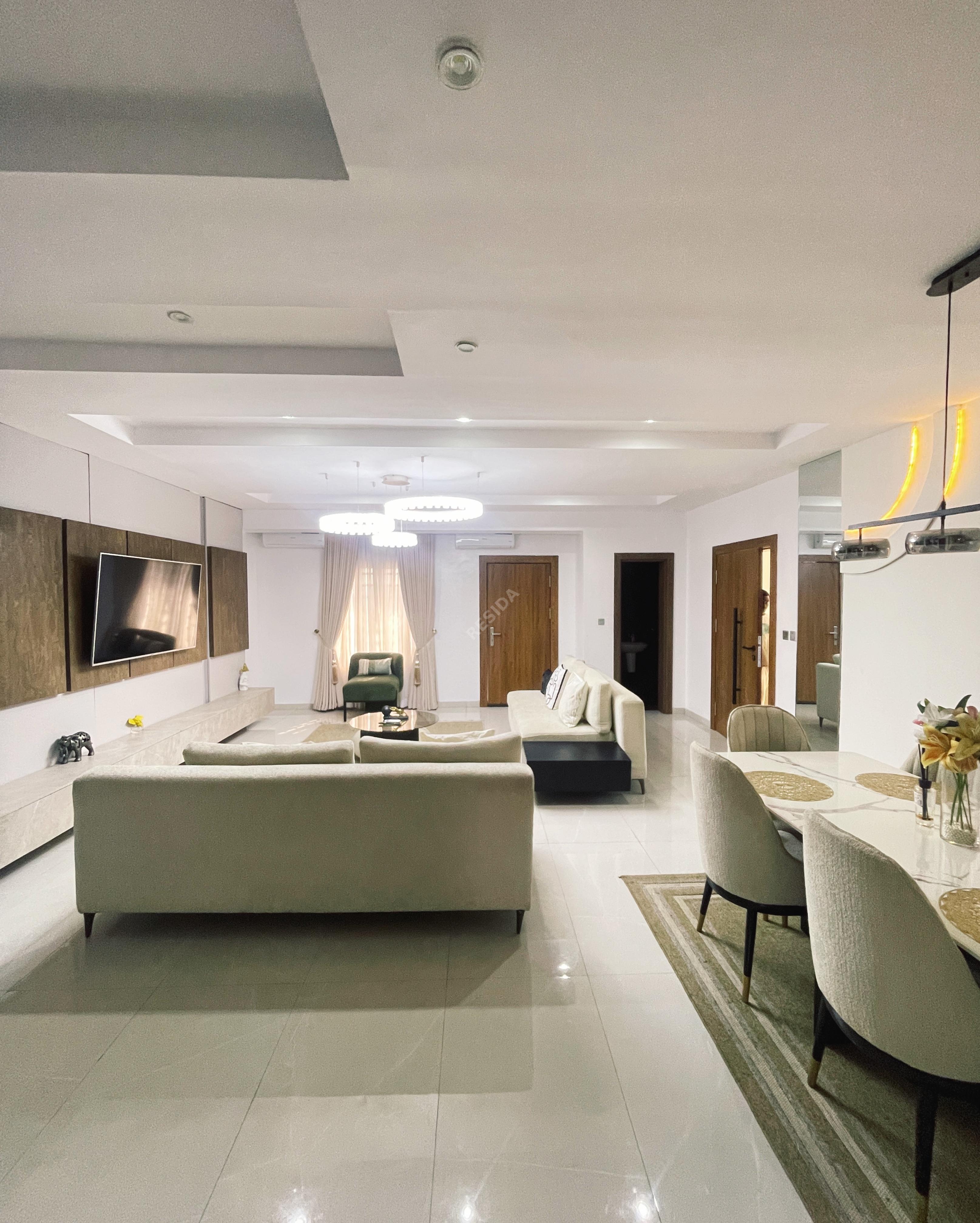 Heritage Court Apartment Ikate. — photo 3