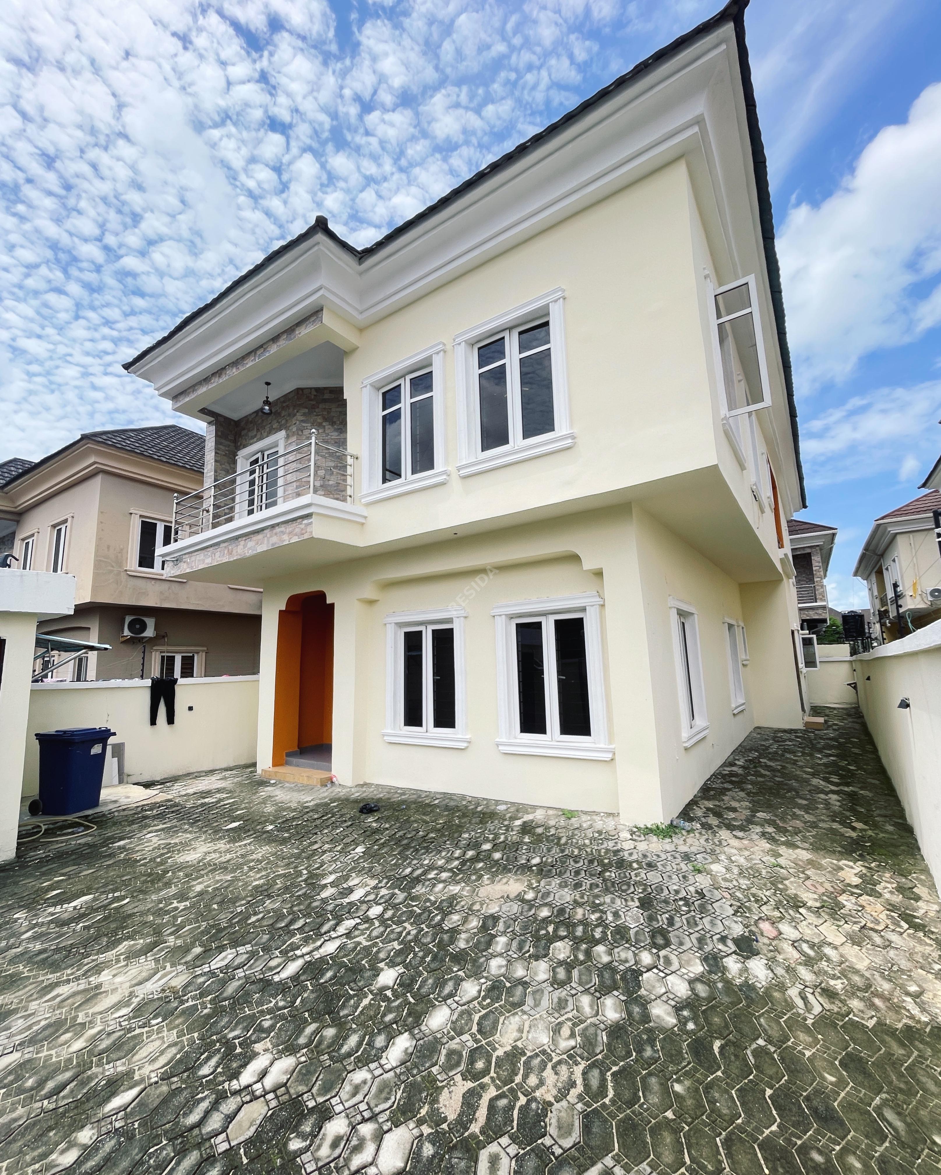 FEMAG TOP RANK PROPERTIES — photo 1