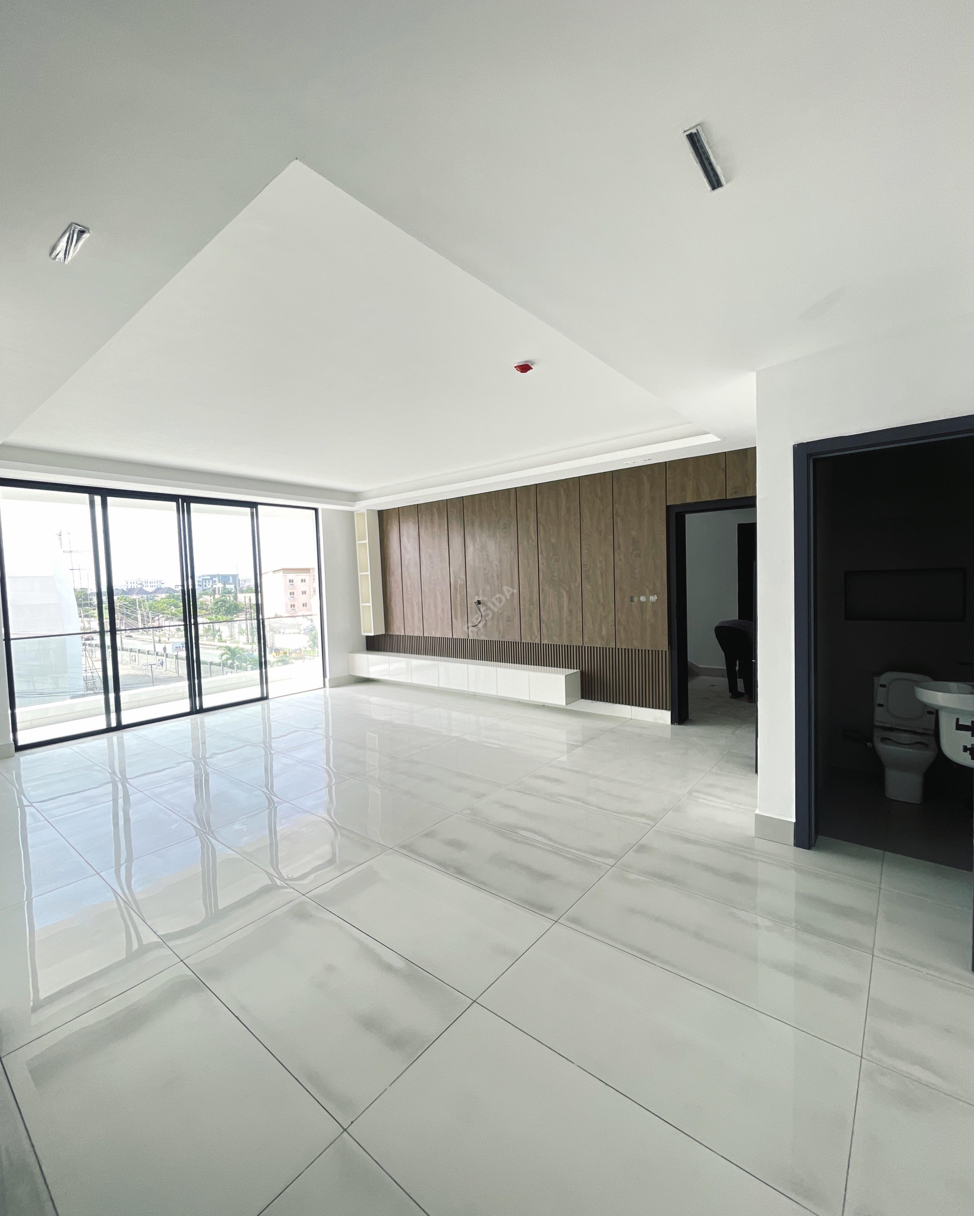 HARD WOOD GARDENS APARTMENT — photo 2