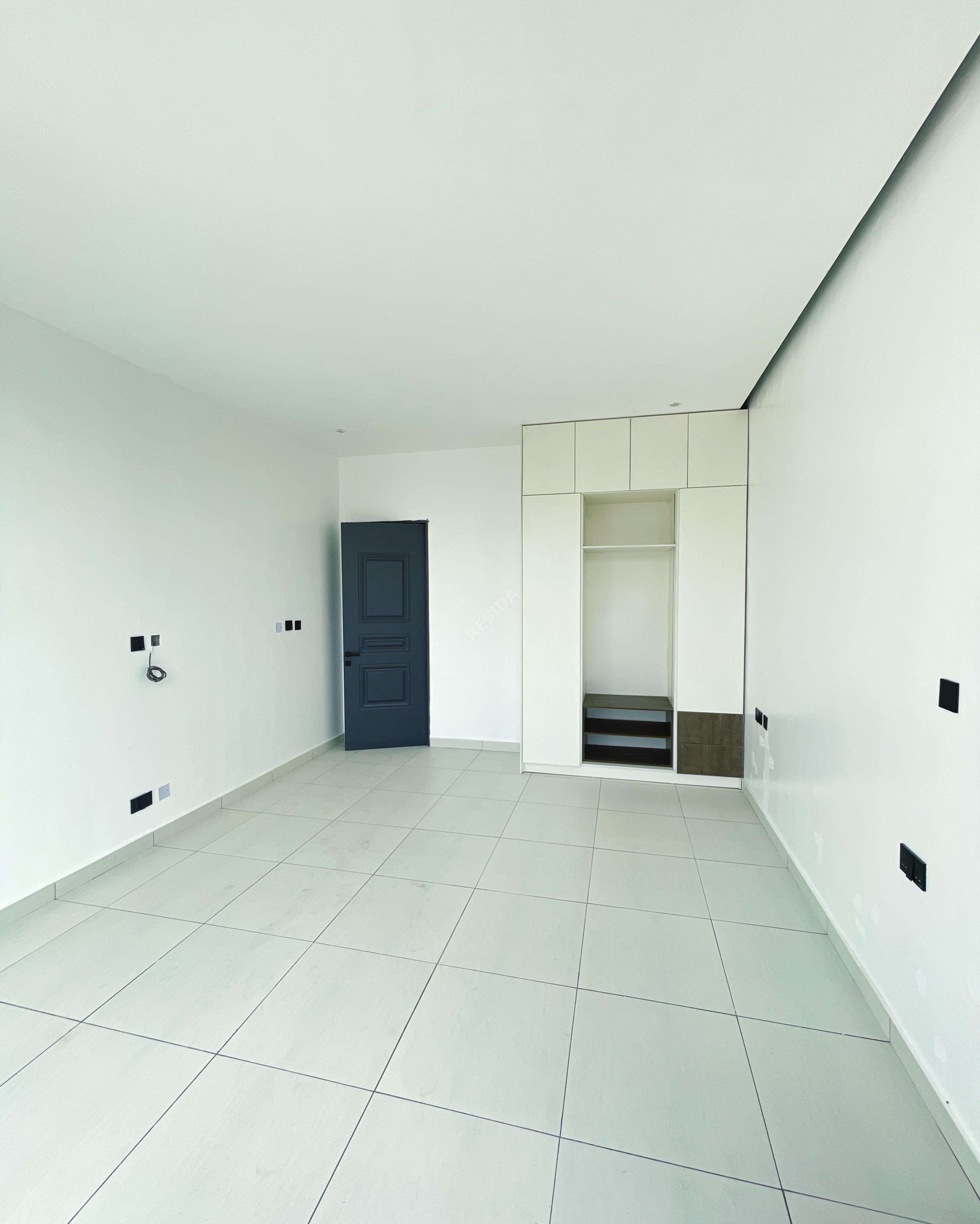 HARD WOOD GARDENS APARTMENT — photo 5