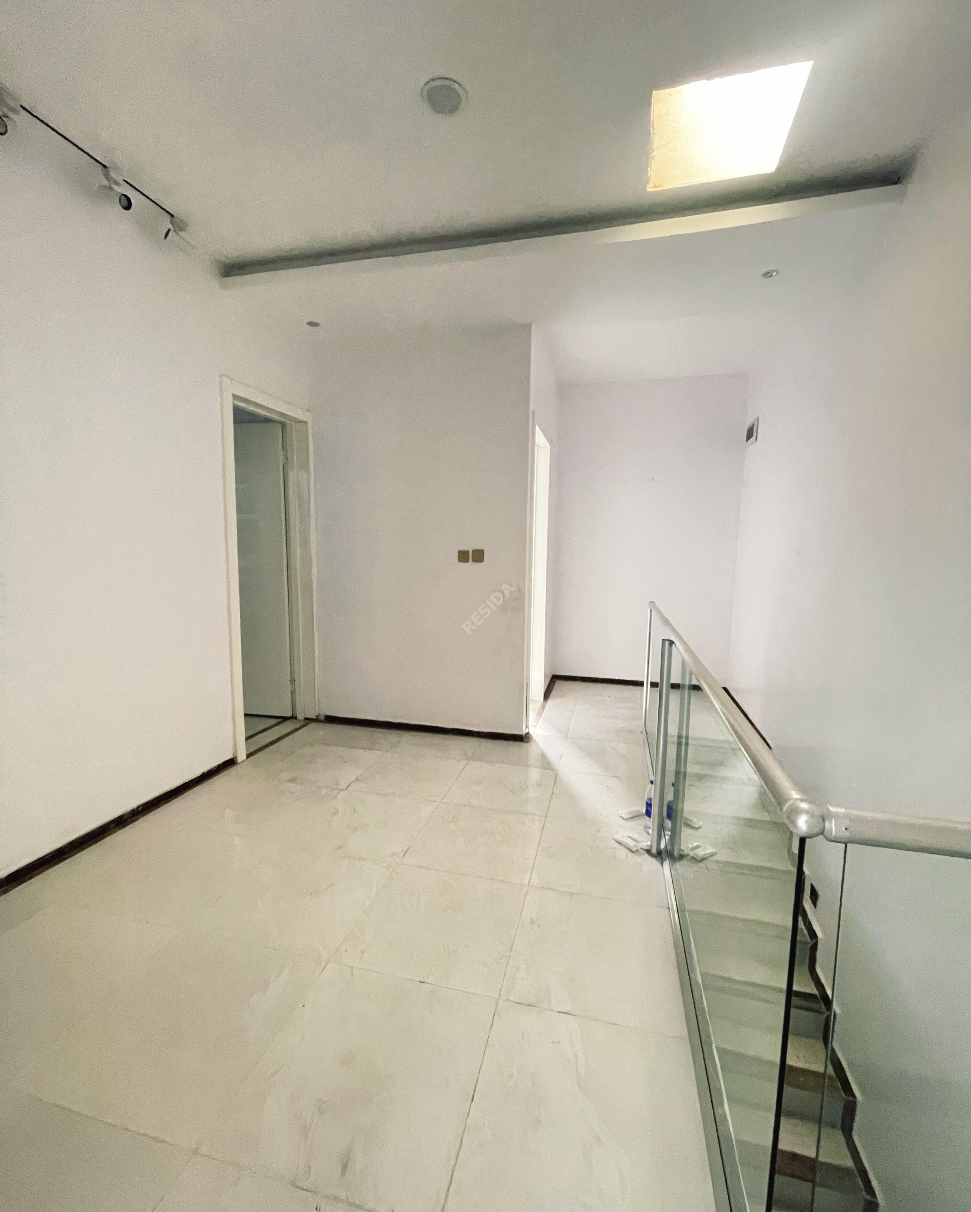 MONTEGO GARDENS DUPLEX — photo 5