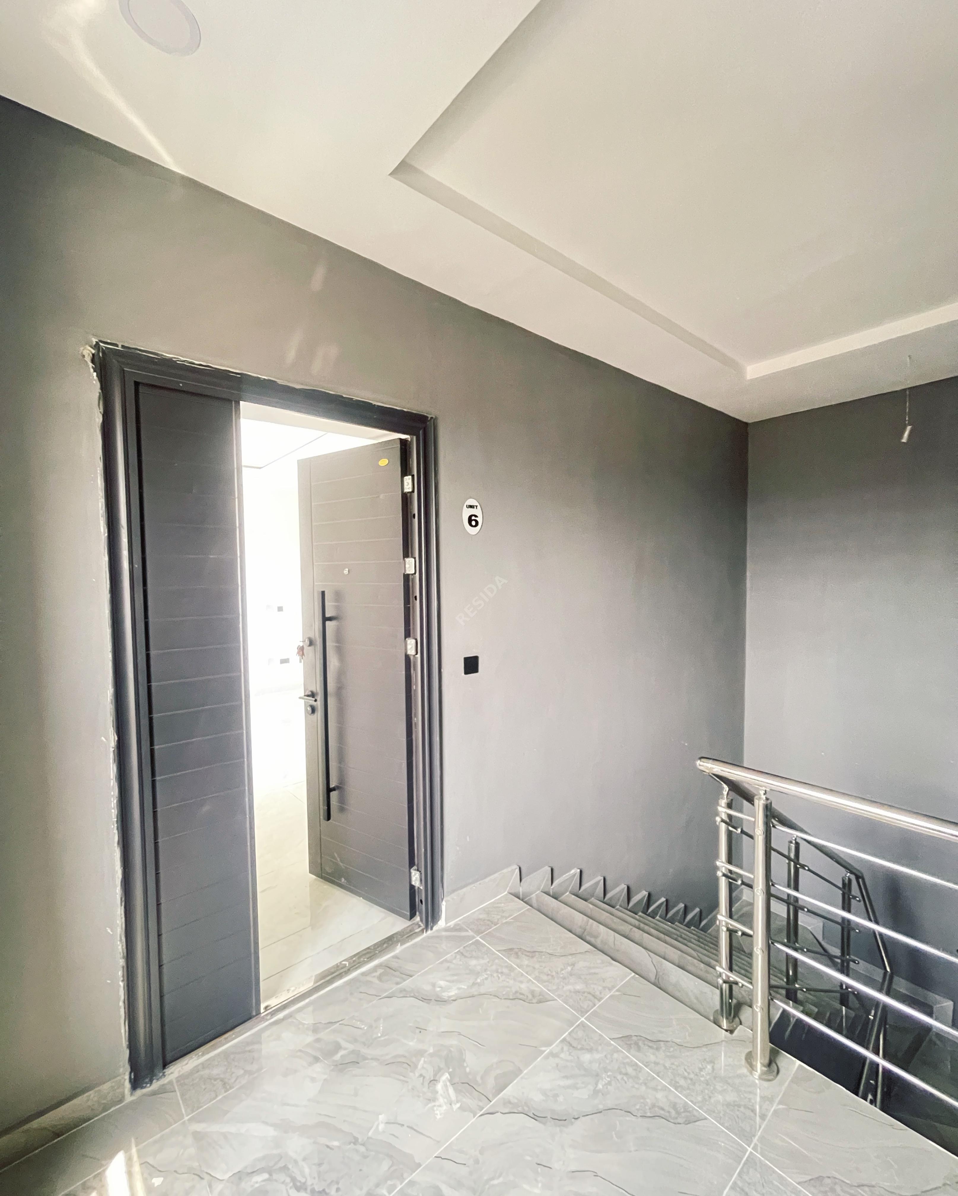 WILLOW COURT — photo 2