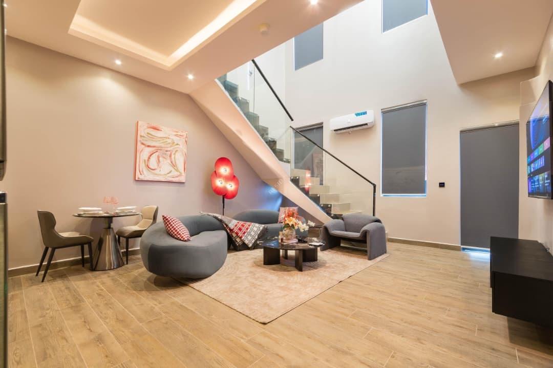Loft Apartment — photo 2
