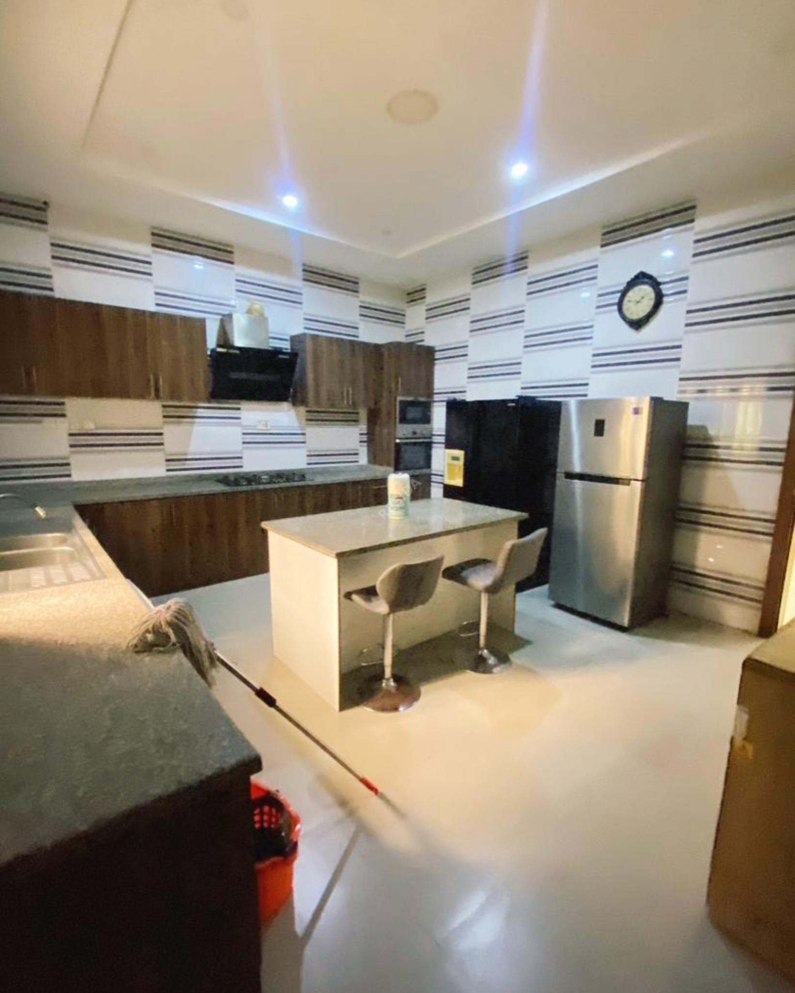 SOPRAY PROPERTY — photo 4