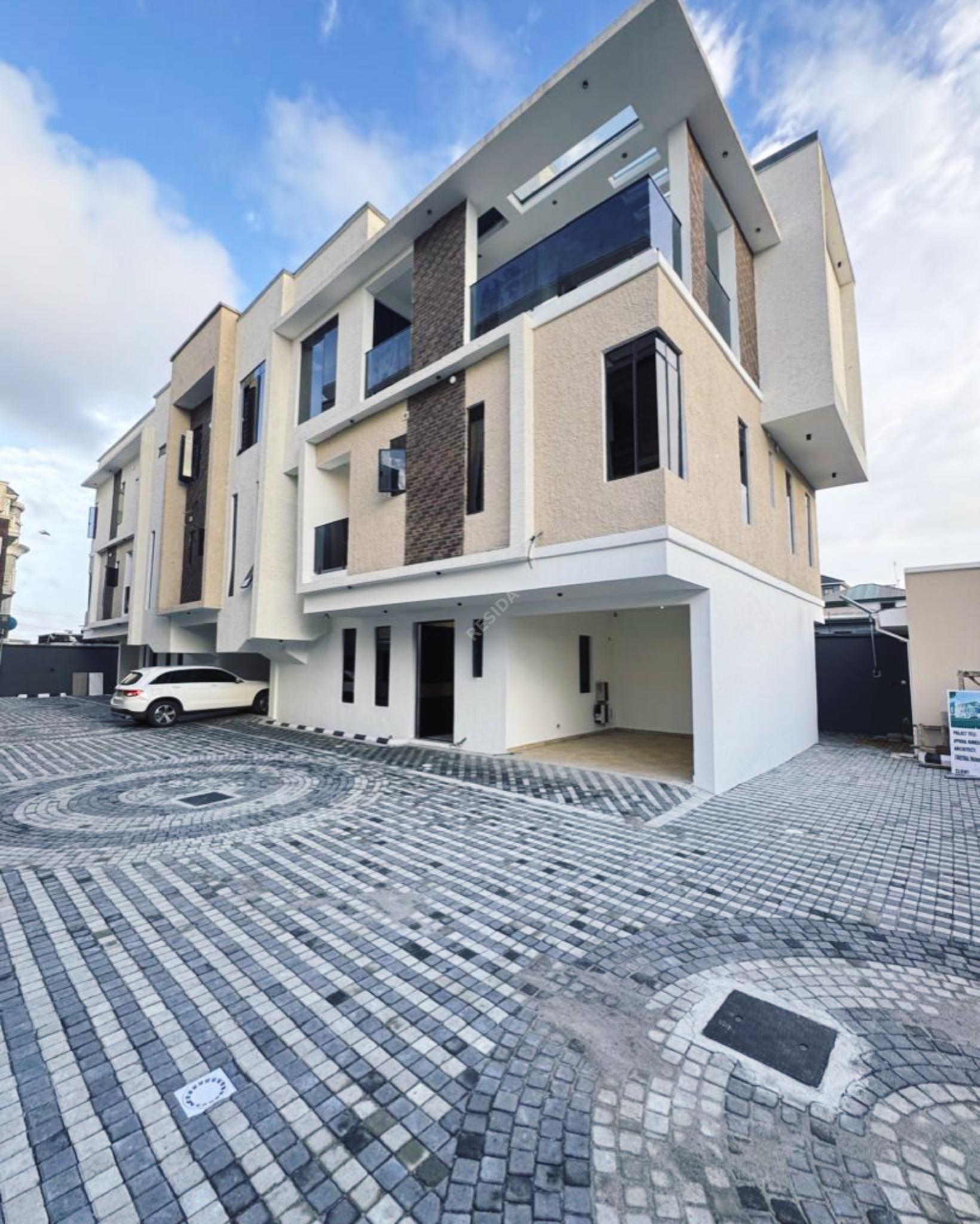 LEKKI PHASE 1 TERRACE DUPLEX — photo 1