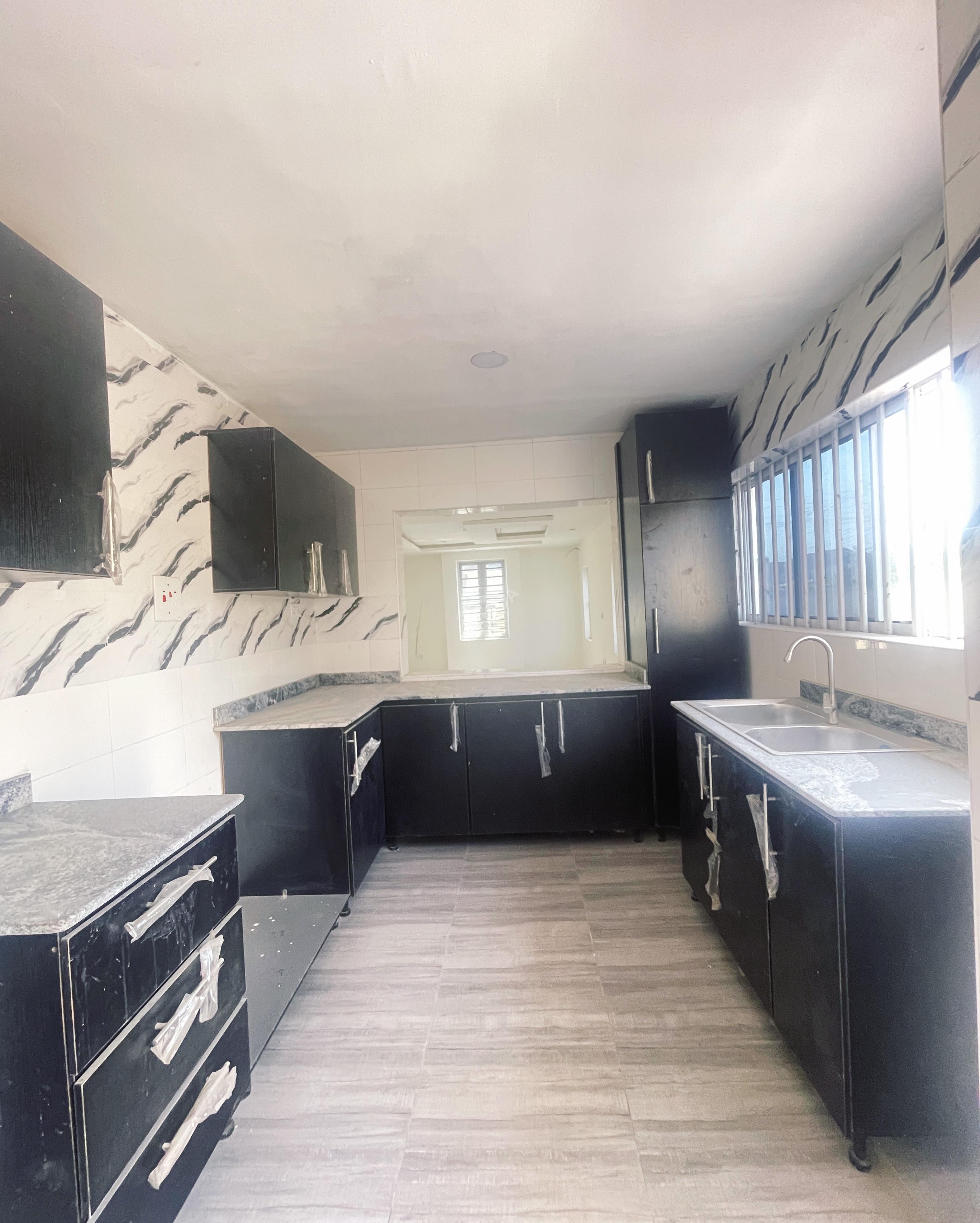 AJAH PROPERTY — photo 4