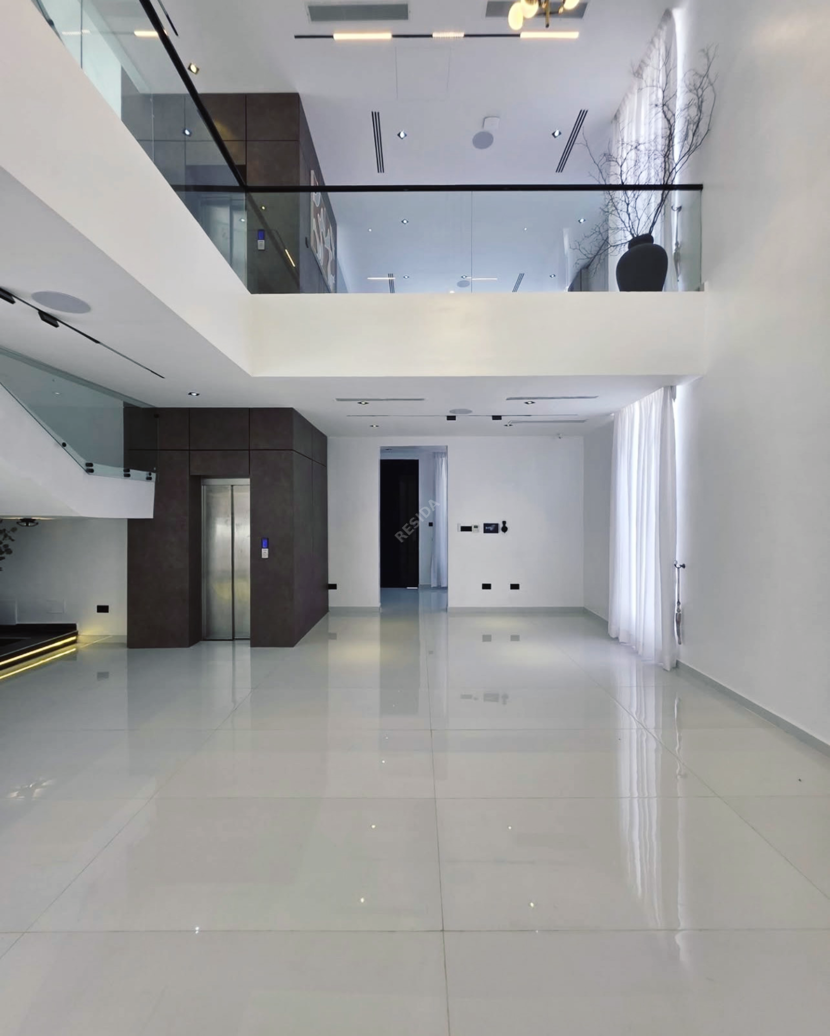 IKATE DUPLEX LAGOS NG — photo 2