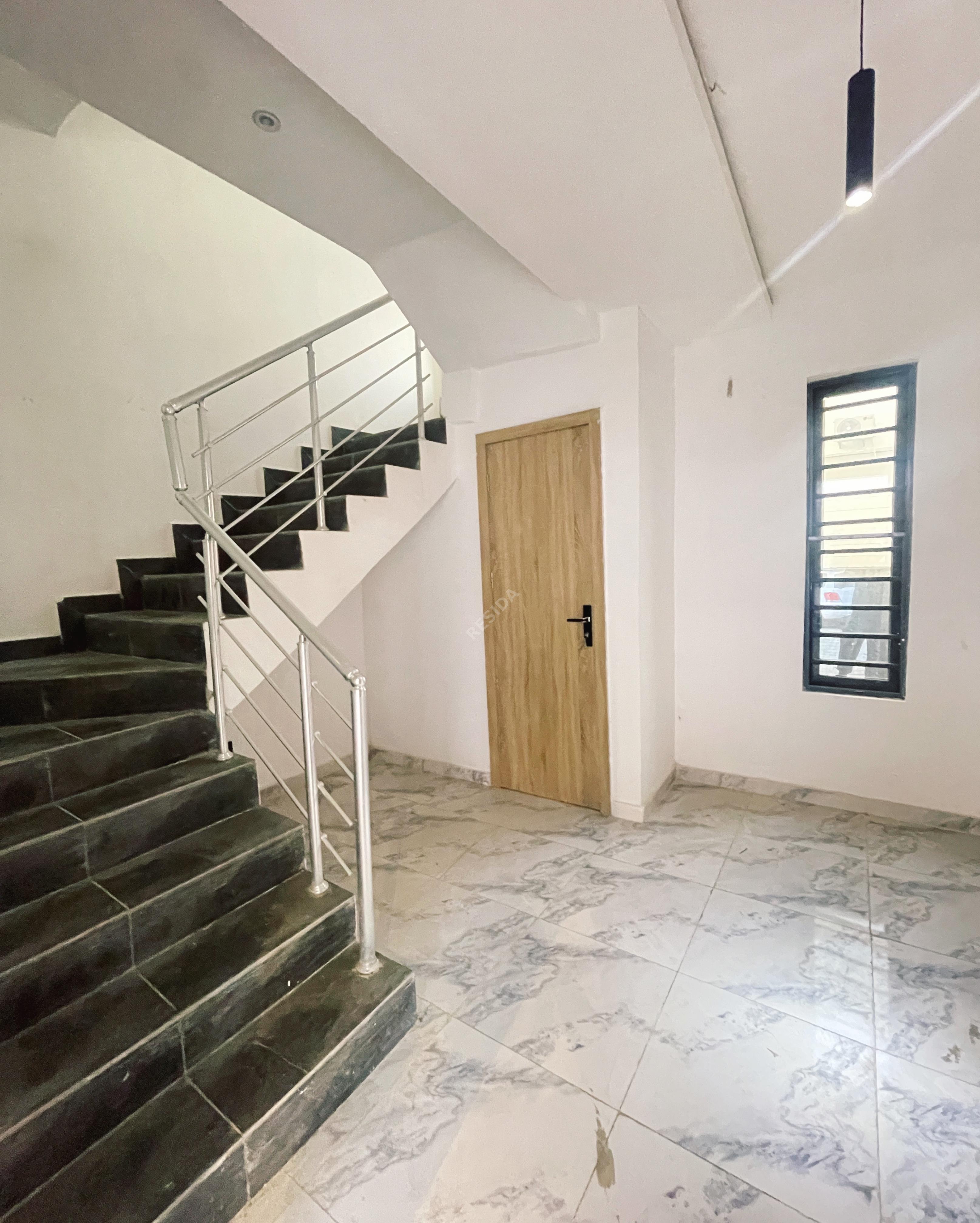 JADEWOOD GARDENS 1 LAGOS NG — photo 2