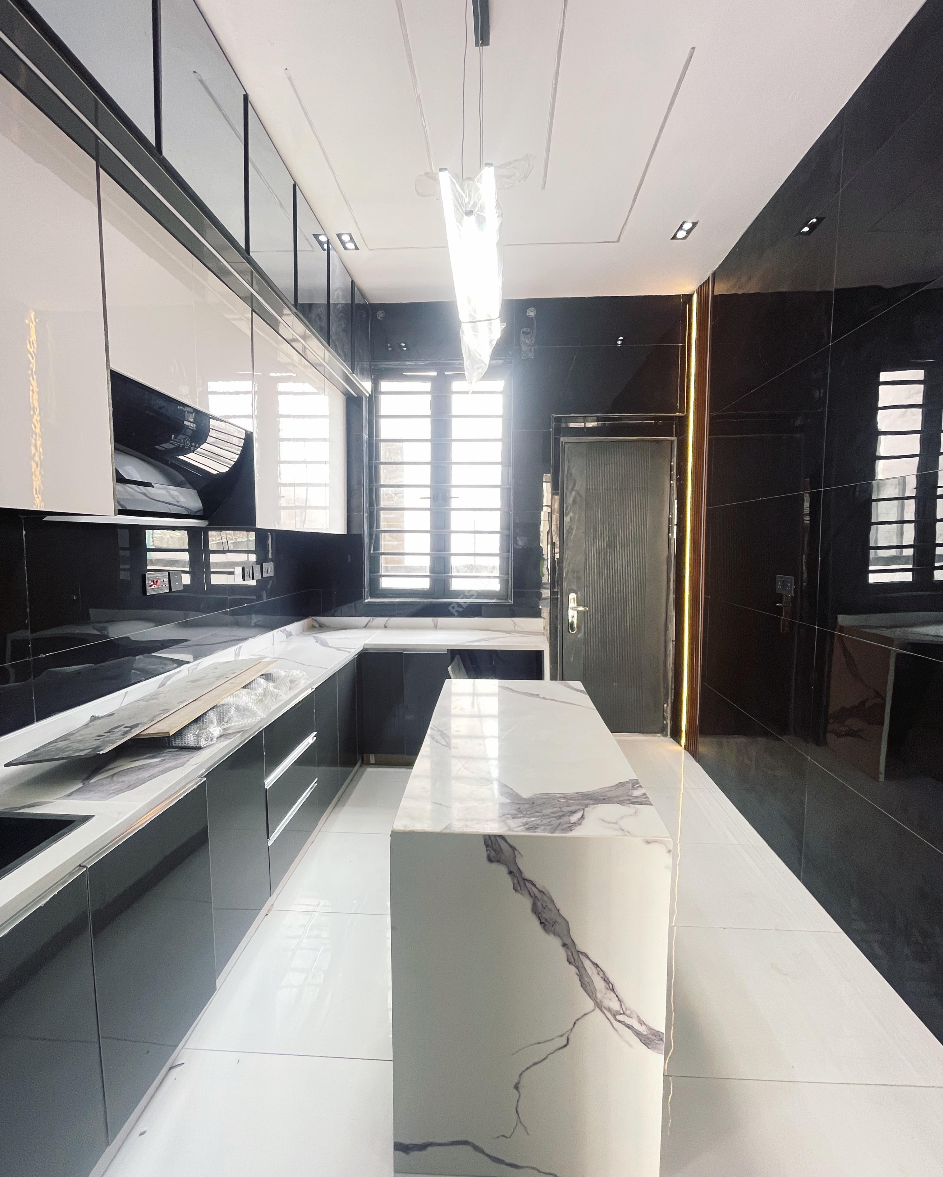 PALM CITY DUPLEX LAGOS — photo 5