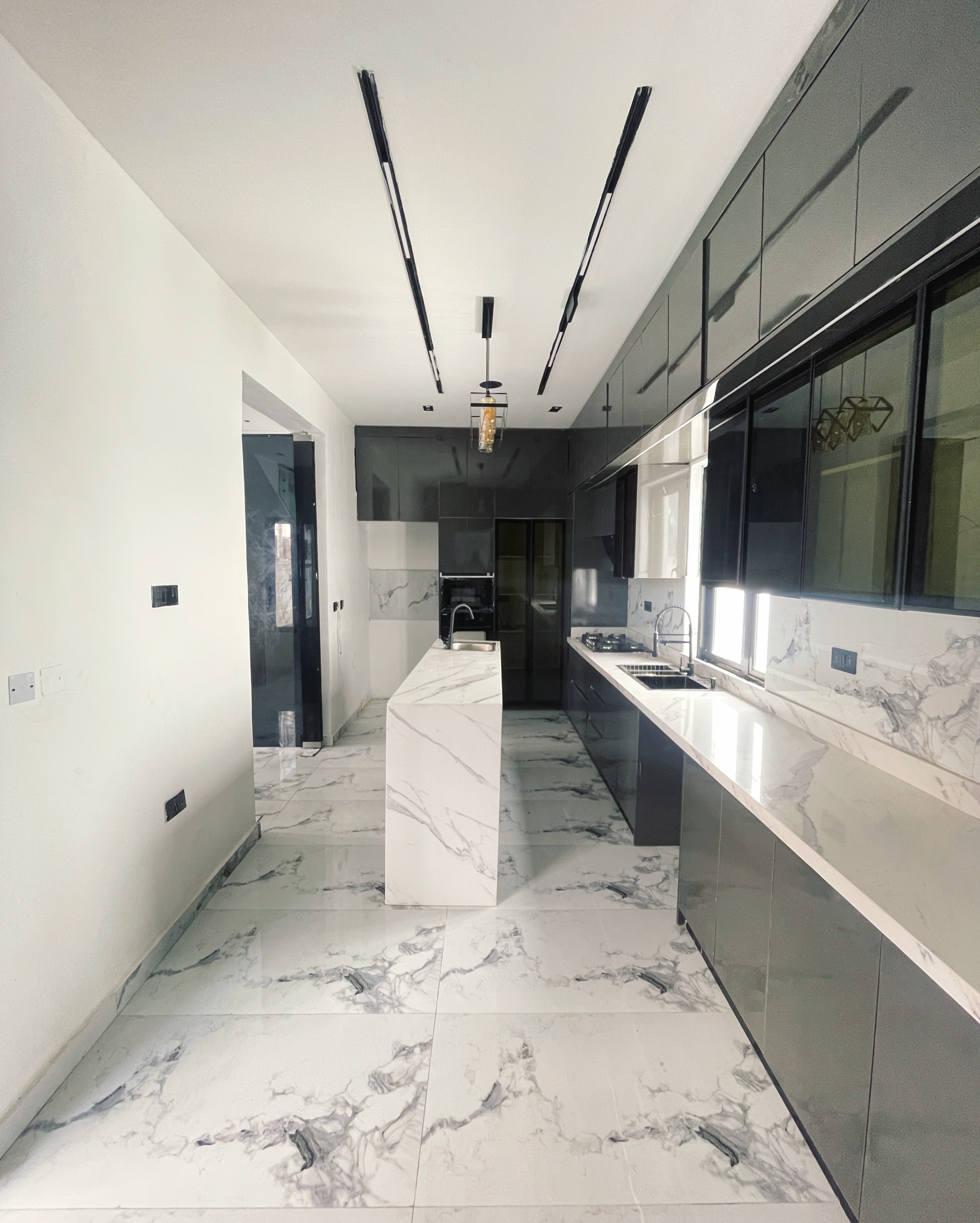 HUTCHINGS PROPERTY LTD LAGOS — photo 5