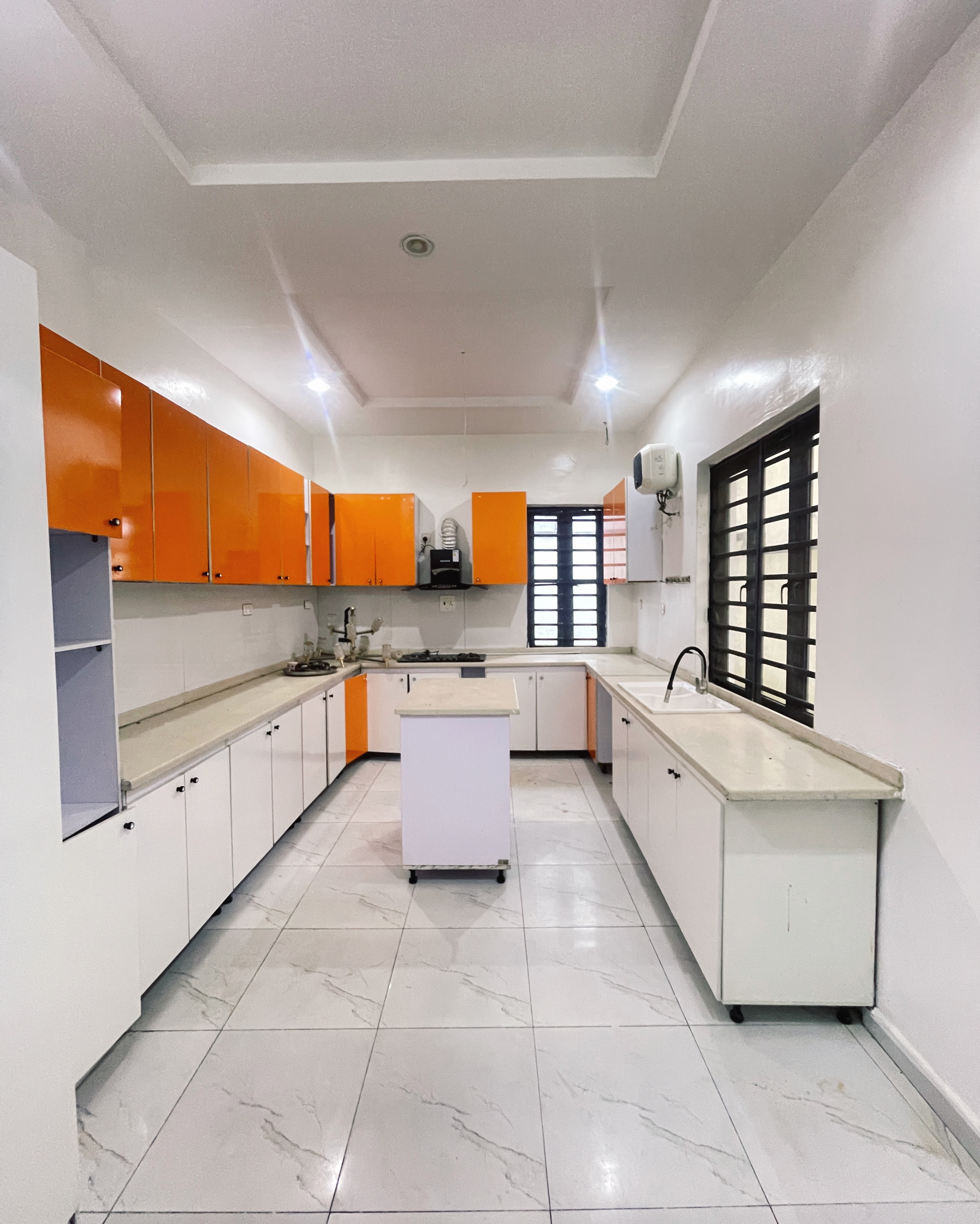 FOLAWALE ARIYIBI DUPLEX LAGOS — photo 3
