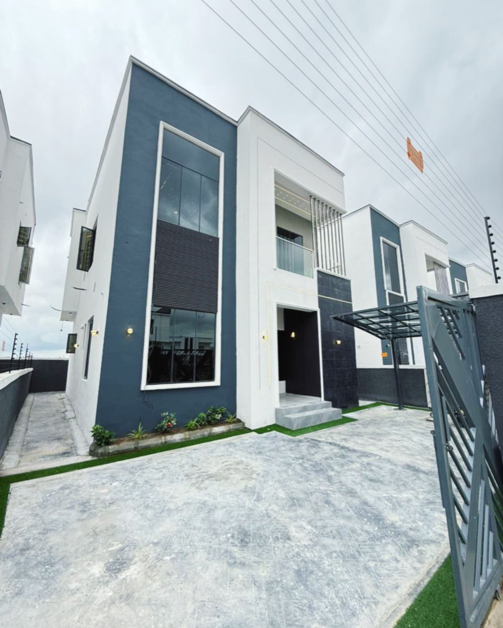 CAPTAIN COURT DUPLEX LAGOS — photo 2