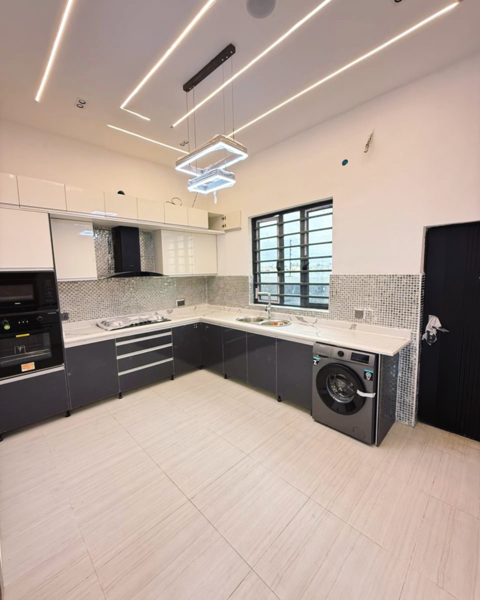 CAPTAIN COURT DUPLEX LAGOS — photo 5