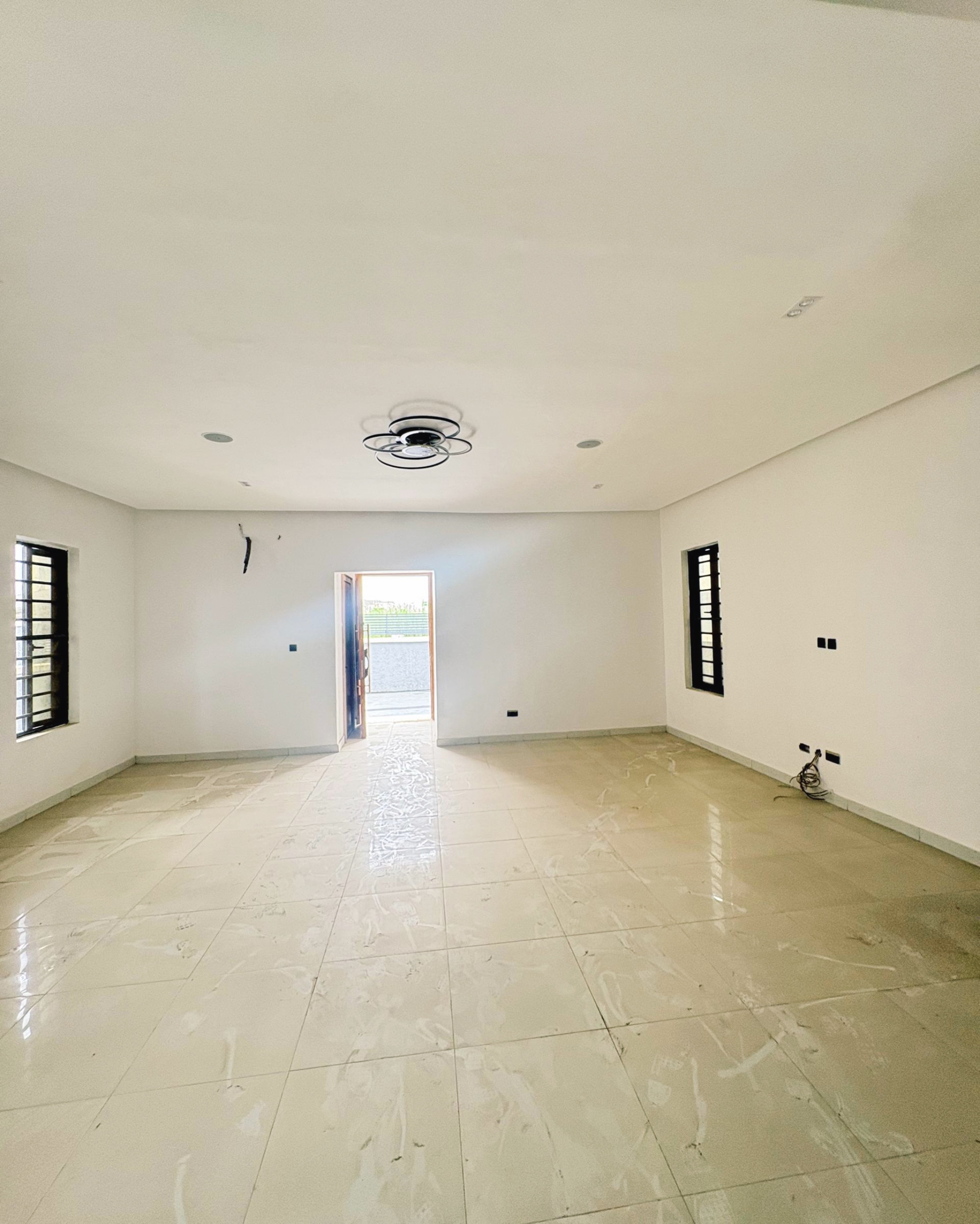 PROPICAL HOMES LAGOS — photo 4