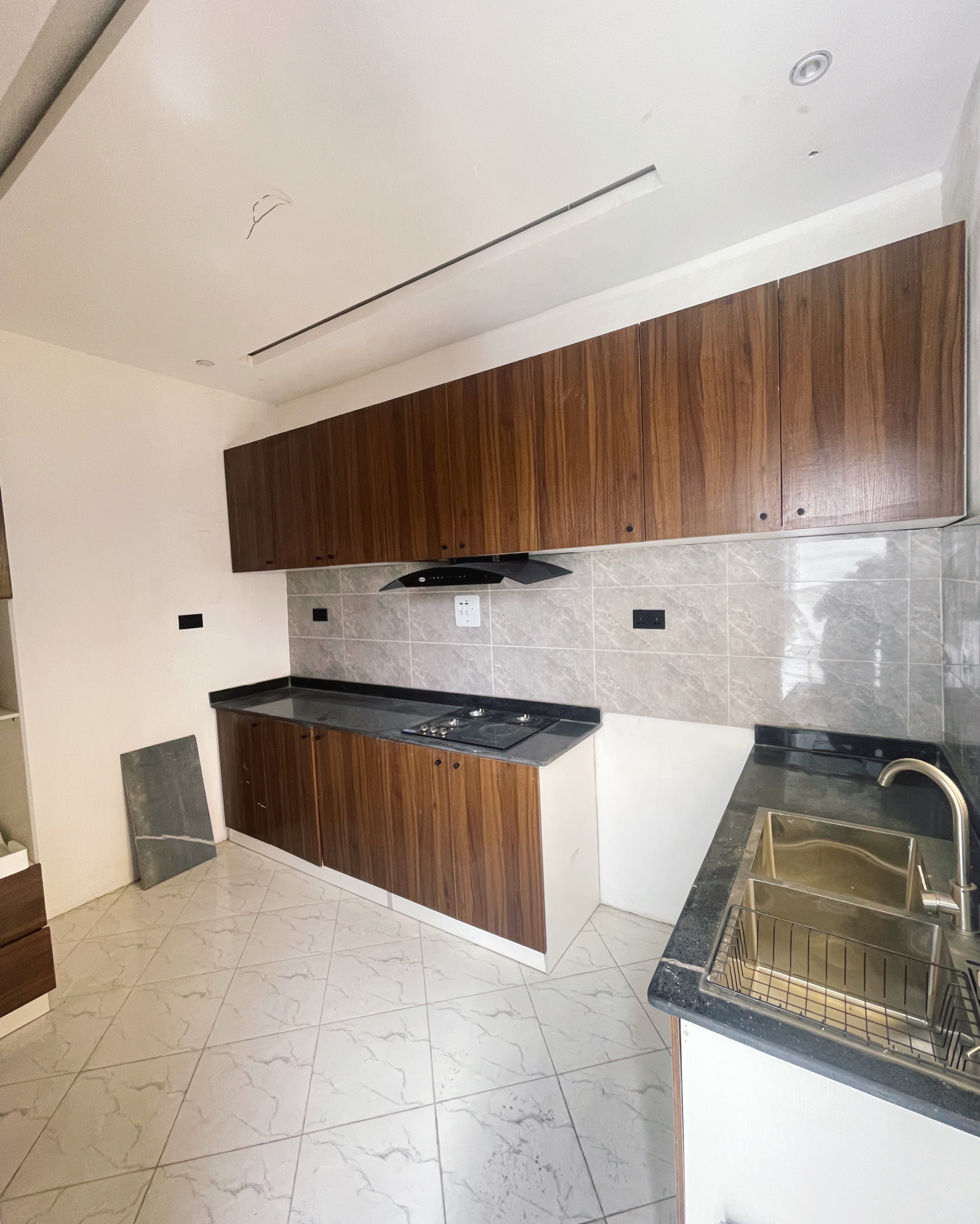 IVANA COURT LAGOS — photo 5