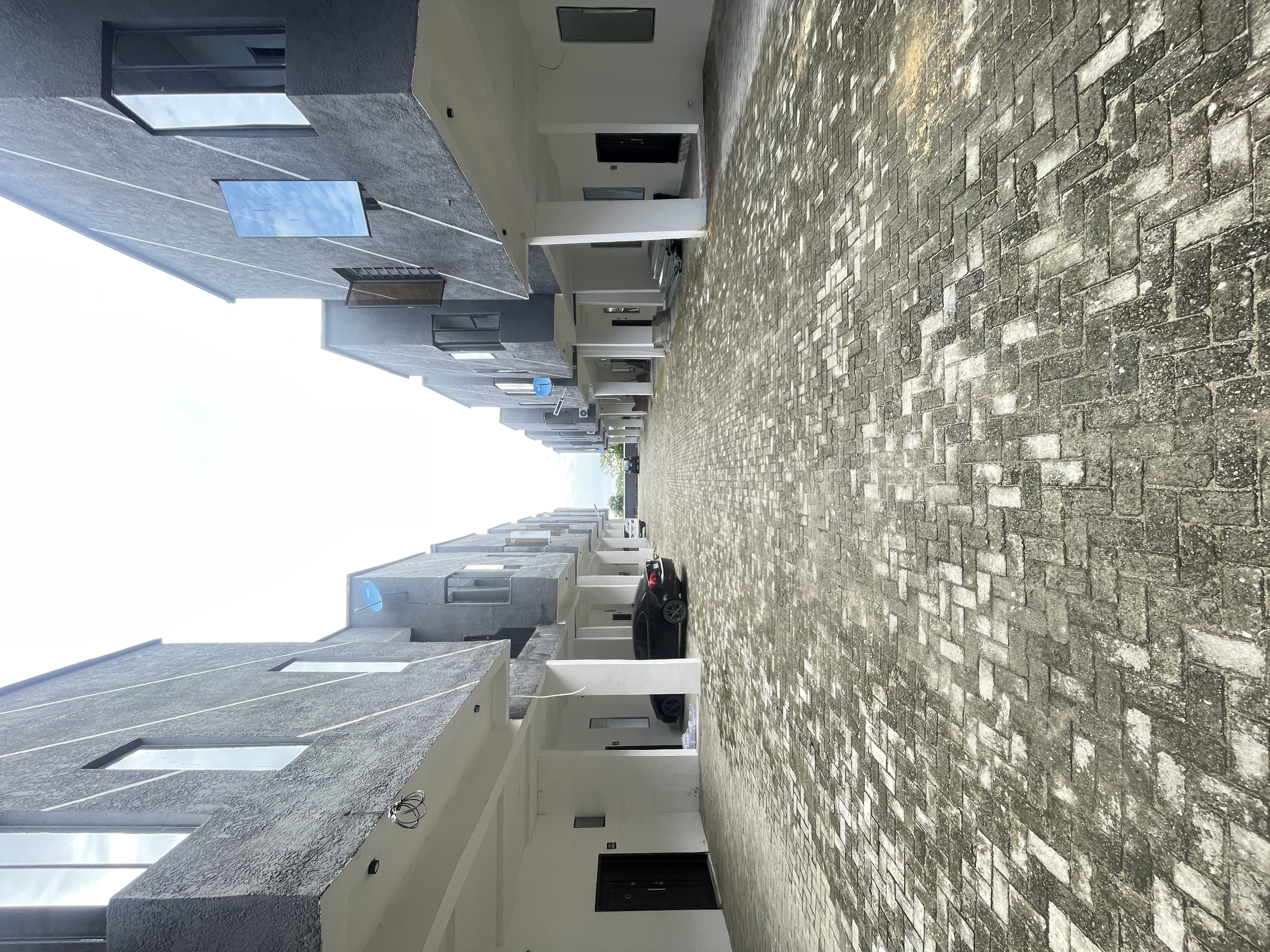 ATLANTIC NOMINEES ESTATE AJAH. — photo 2