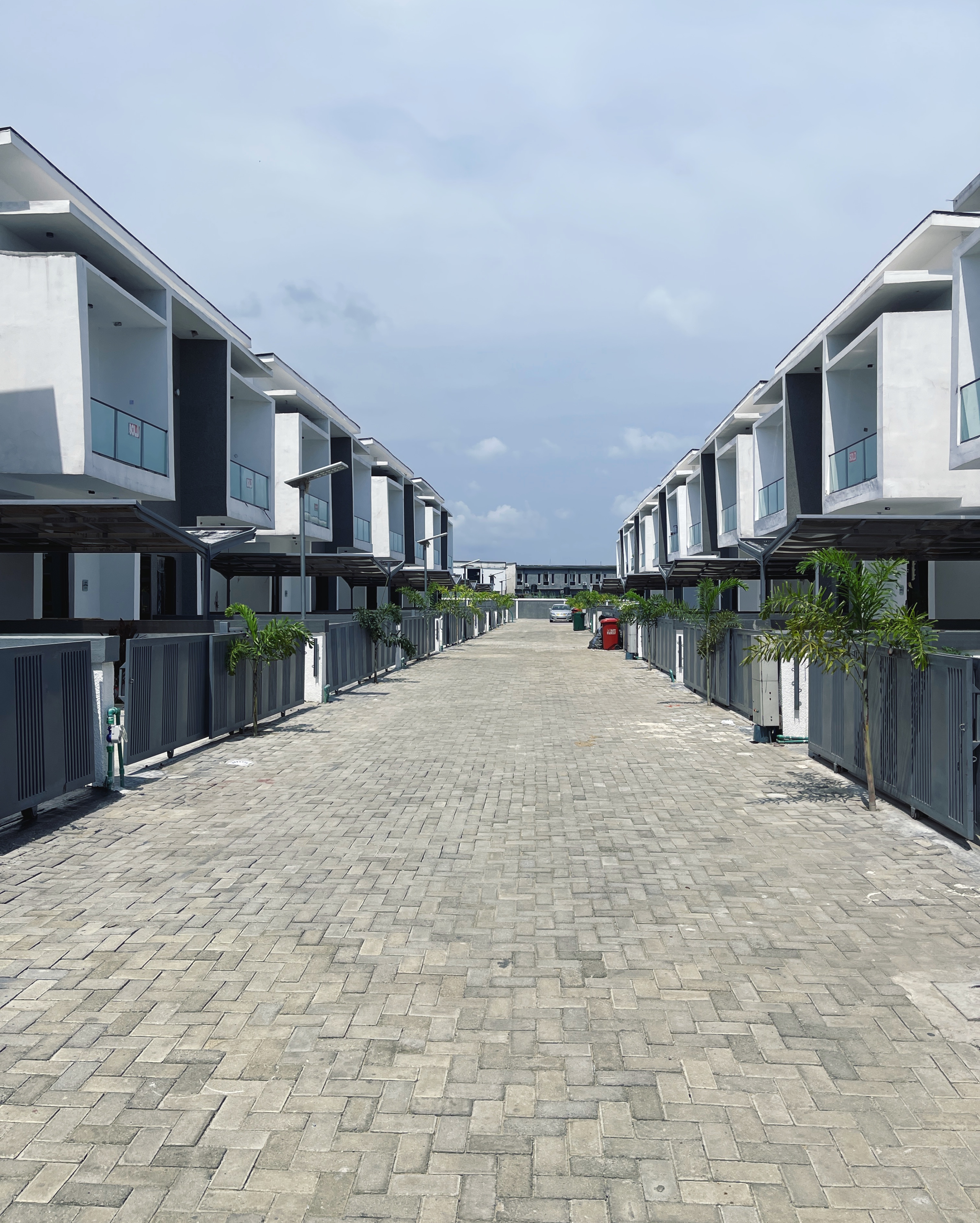 ROYAL PINE ESTATE LAGOS — photo 1