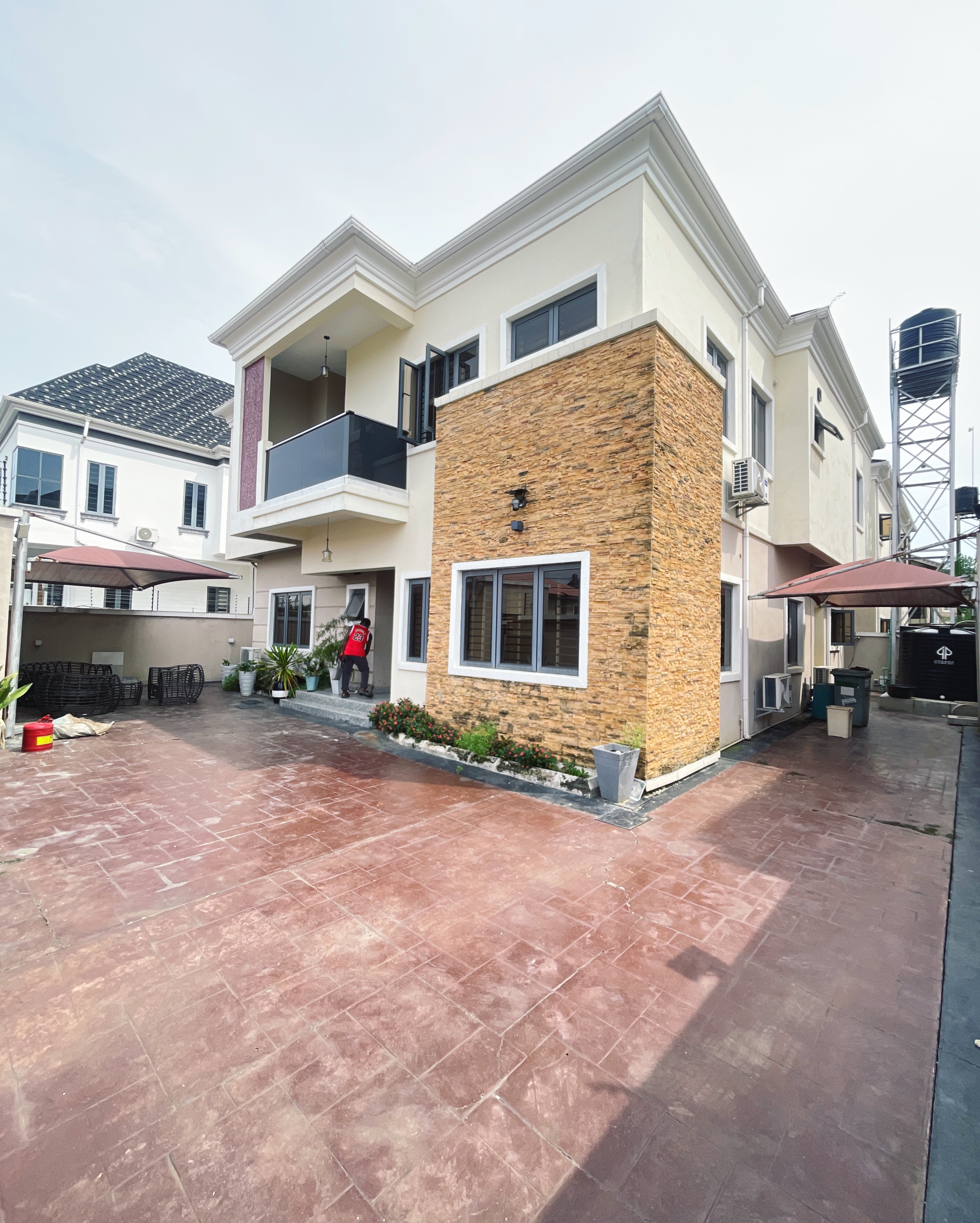 IKOTA VILLA LAGOS — photo 1