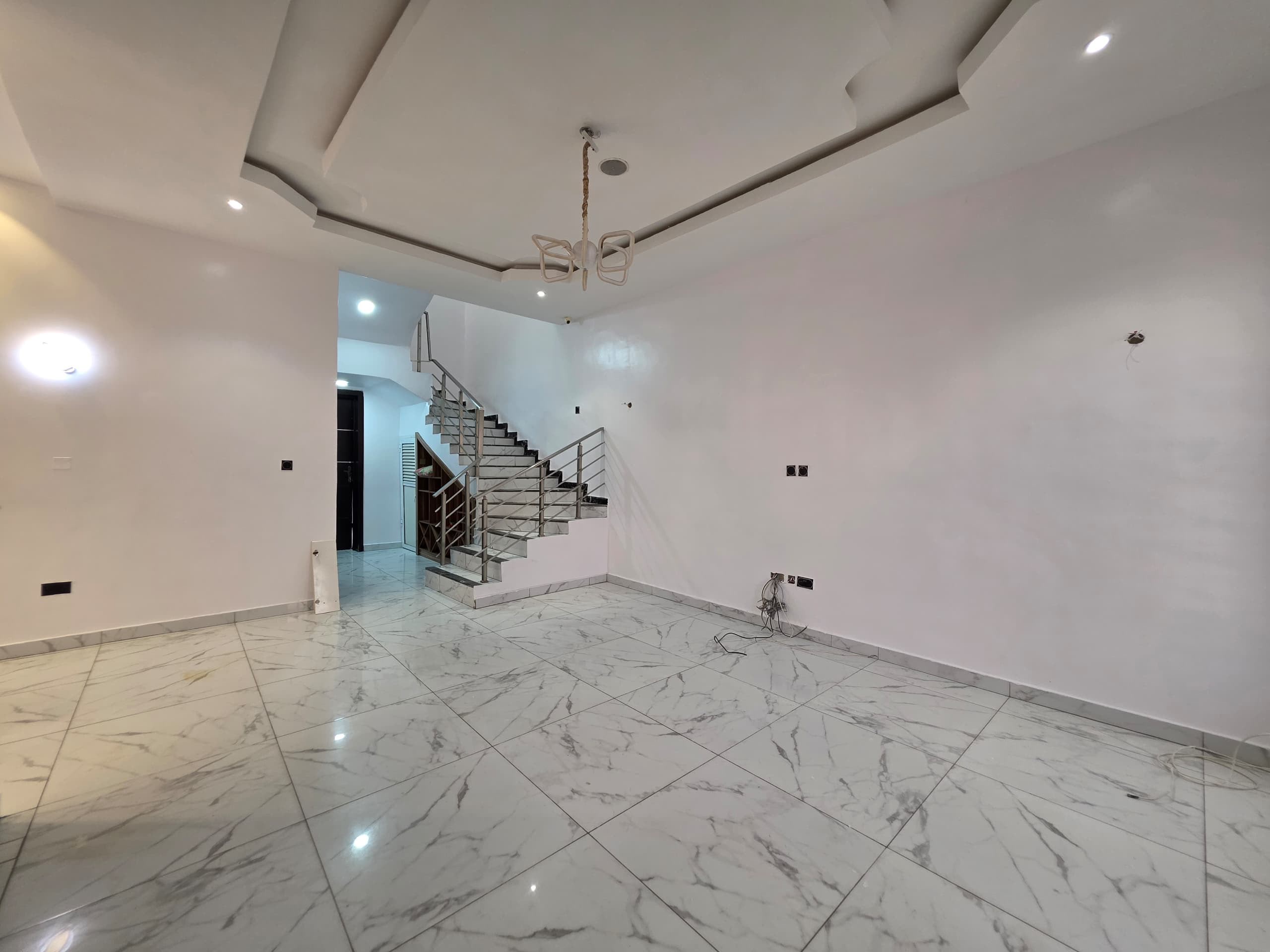 CHEVRON DRIVE — photo 2