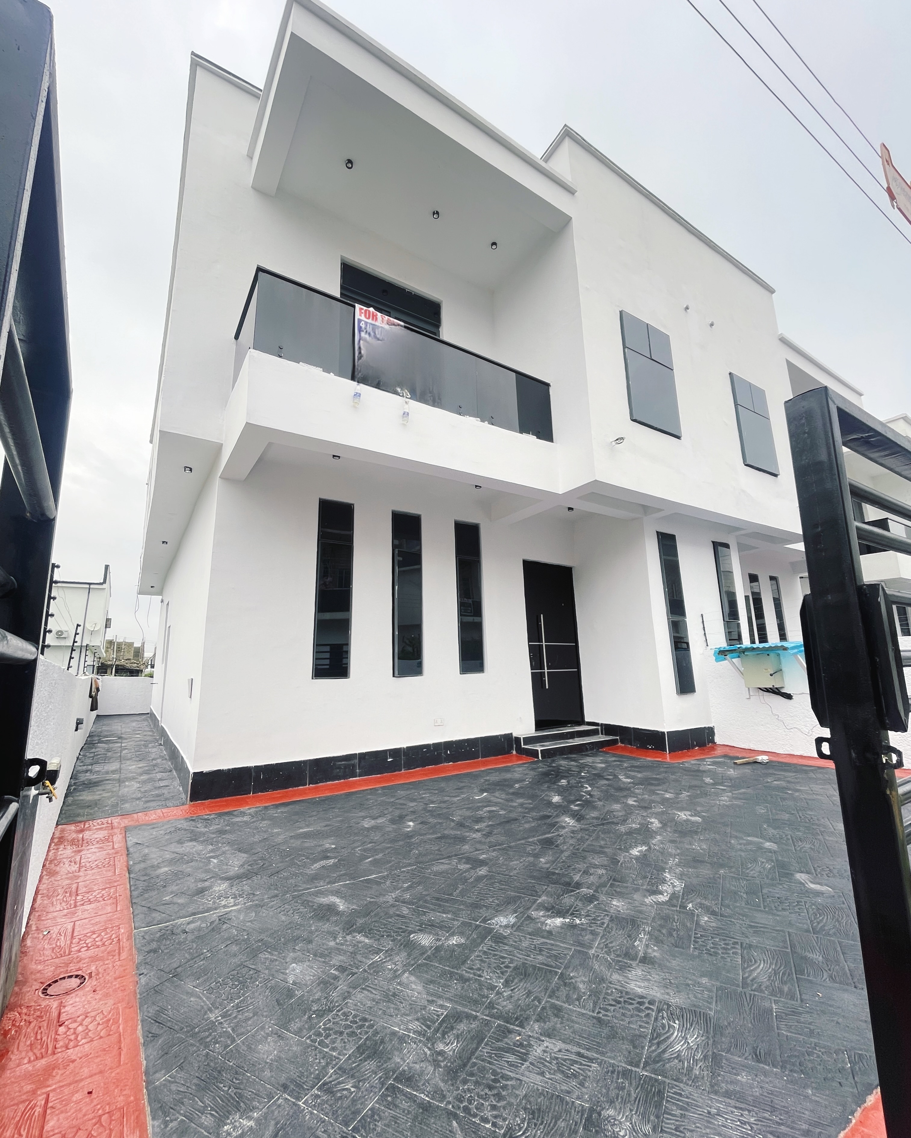 CAPTAIN COURT LAGOS — photo 1