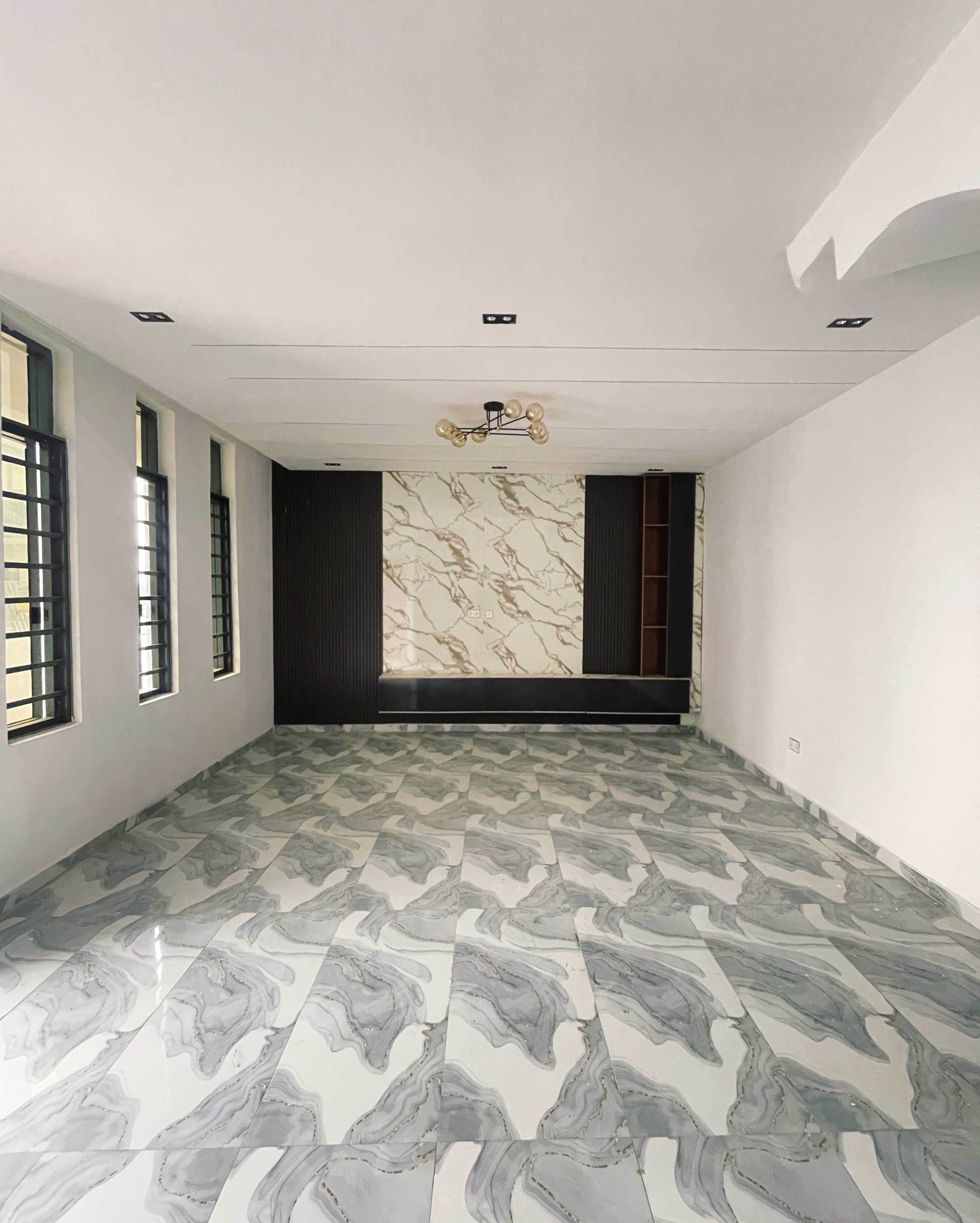 CAPTAIN COURT LAGOS — photo 3