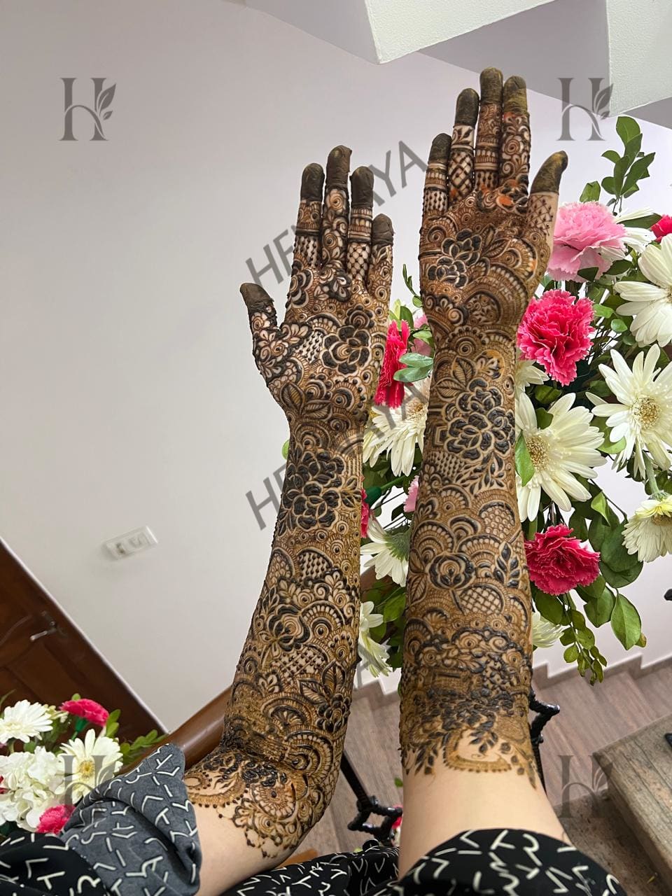 bridal design by aliya bangalore founder of  hennaya at btm layout
