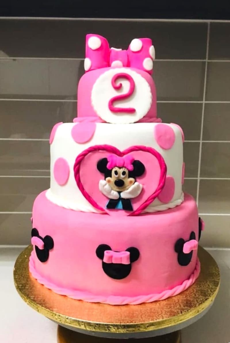 Minnie Mouse birthday cake