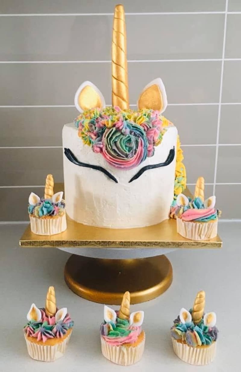 Unicorn birthday cake