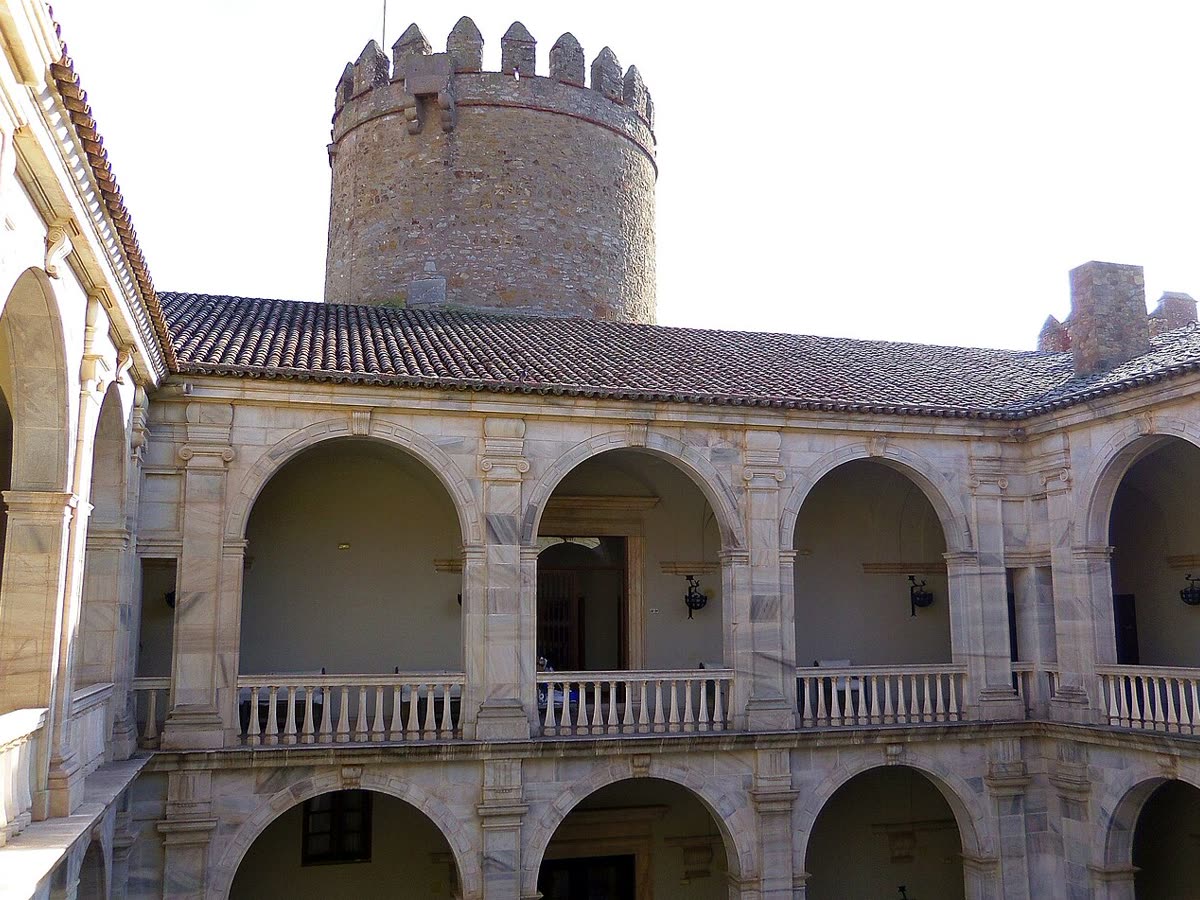 Alcázar de los Duques de Feria, en Zafra, sede de actos y celebraciones institucionales