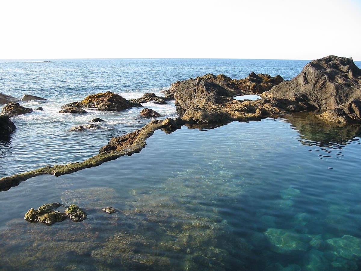 Piscinas naturales volcánicas de El Caletón, en Garachico, formadas por la colada de lava junto al mar