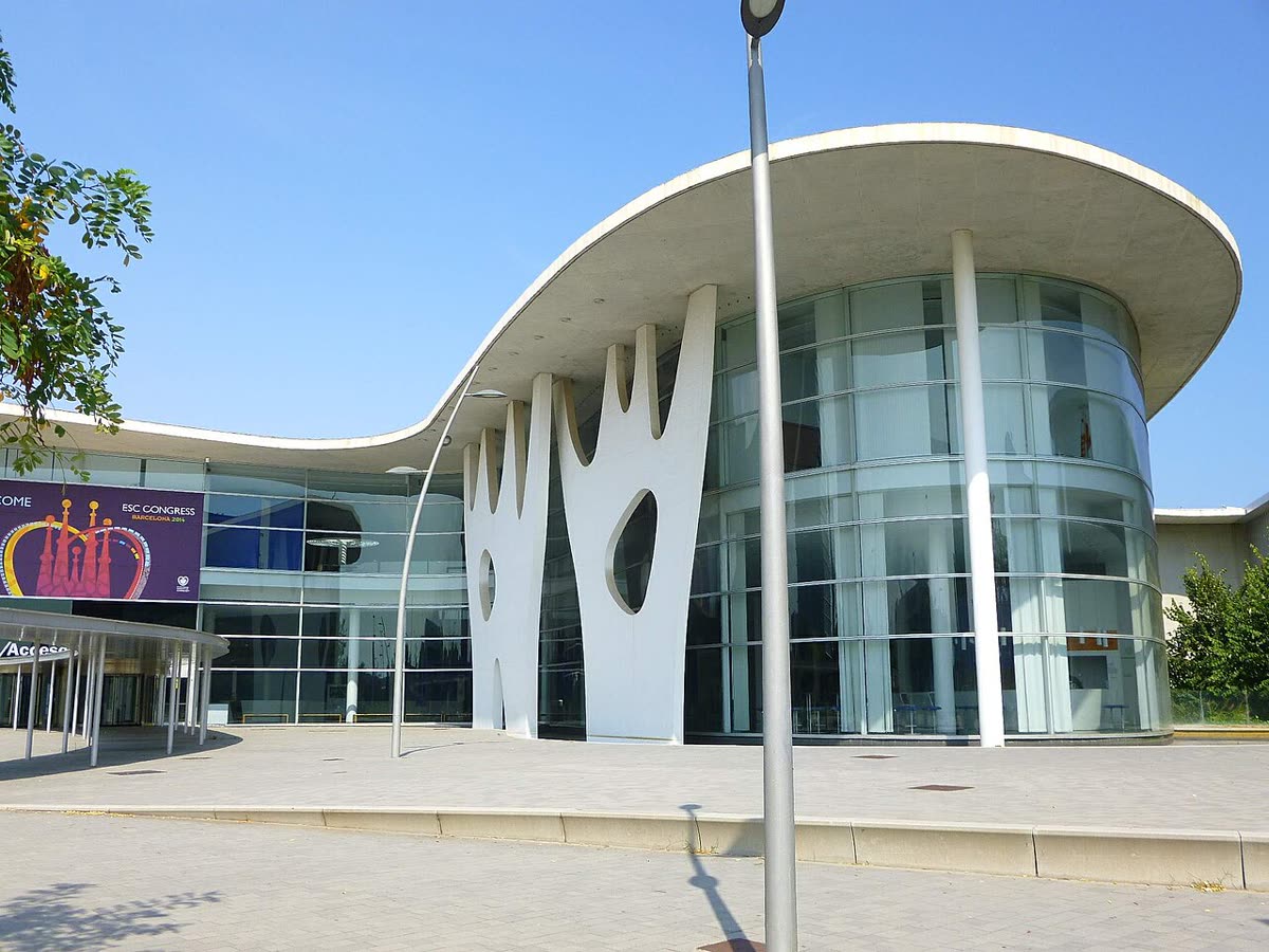 Pabellón de acceso del recinto Gran Via de Fira de Barcelona en L'Hospitalet