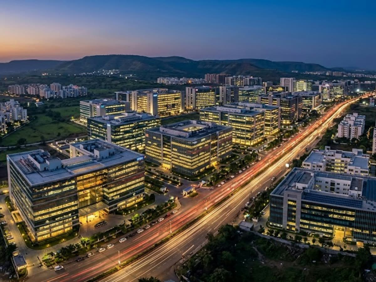 Vista aérea de un parque empresarial de arquitectura moderna