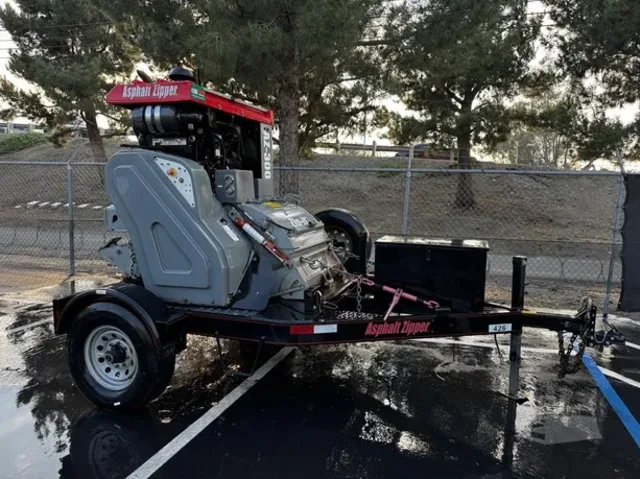 Asphalt Zipper AZ-300B Reclaimer/Recycler image