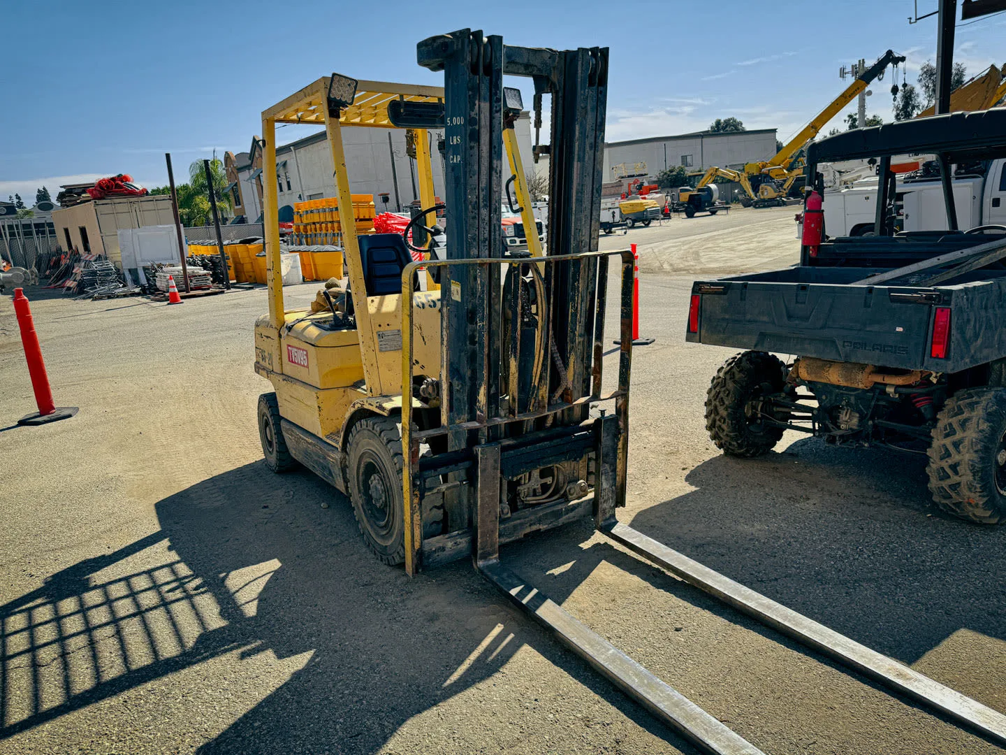 2002_Hyster_50XM_Forklift_A.jpg