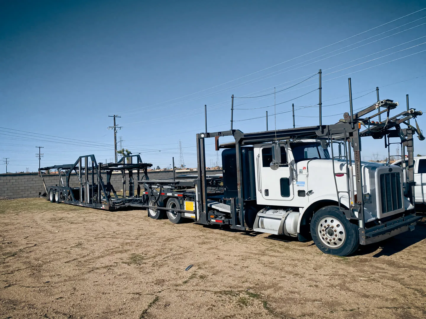 2012_Peterbilt_365_Truck_Car_Carrier_A