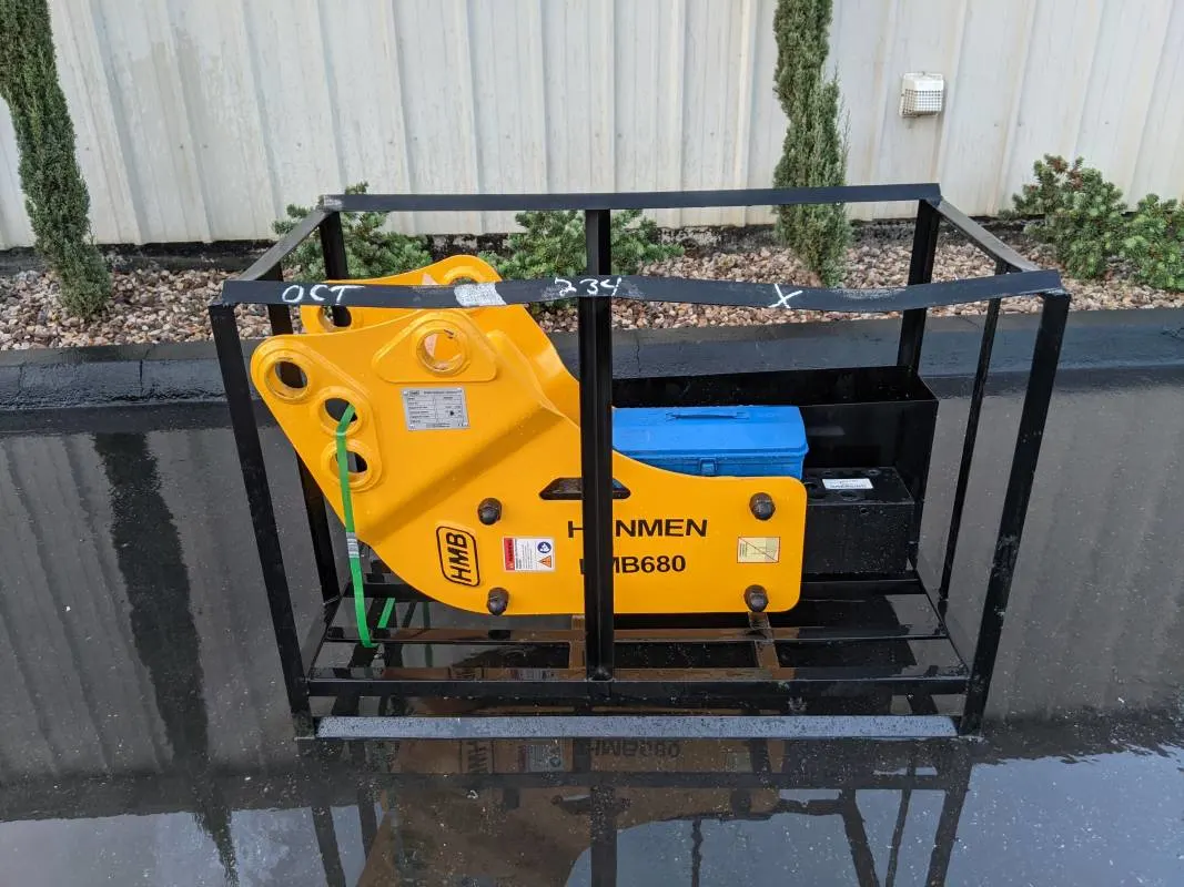 2020046_HMB_HMB680_Attachment_Breaker_A.jpg