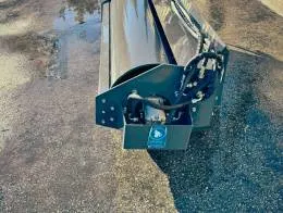 Wolverine_Vibratory_Roller_Attachment_C.jpg
