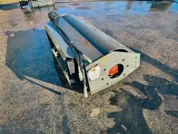 Wolverine_Vibratory_Roller_Attachment_F.jpg